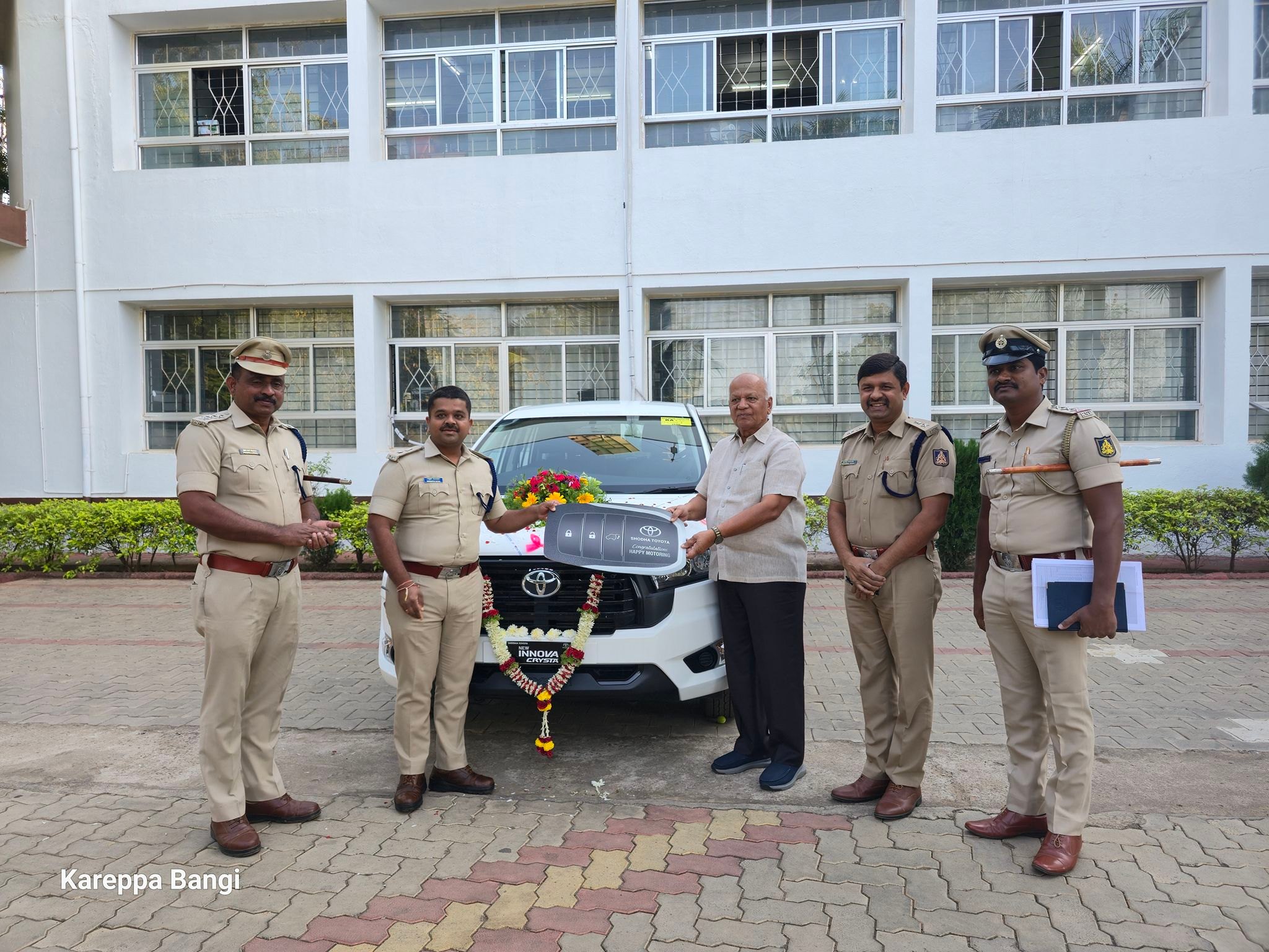 S R Patil-Shivanagouda R Patil - ಮುಖ್ಯಮಂತ್ರಿ @BSYBJP ಅವರು ಮೇ.1 ರಂದು 18 ...