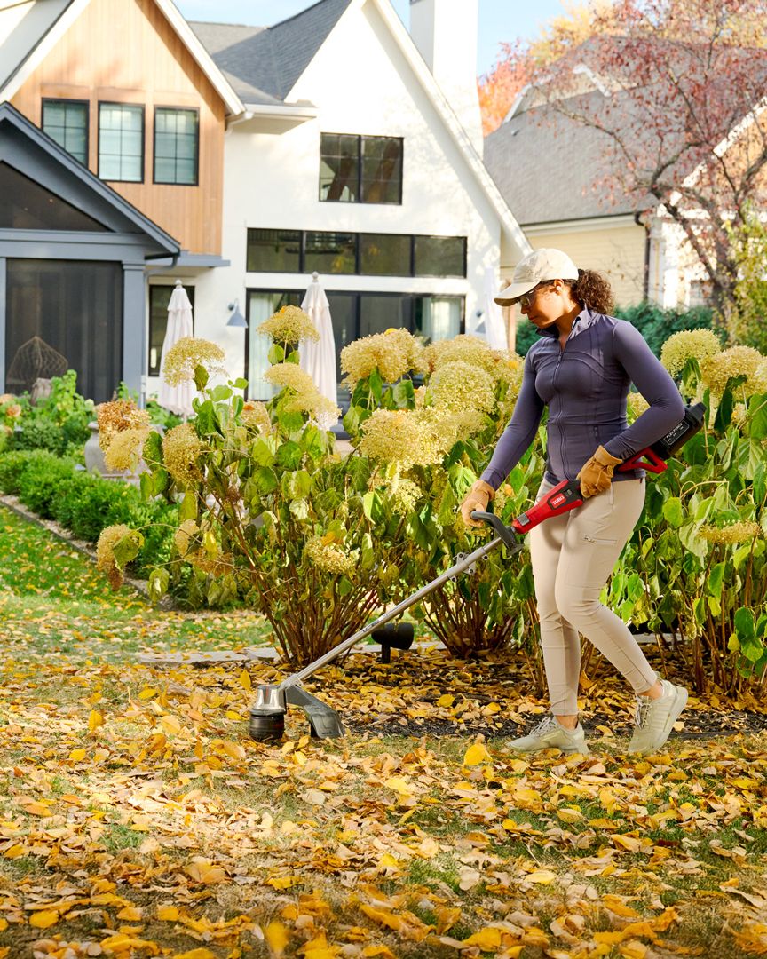 Fast - Toro's new 60V MAX telescoping string trimmers offer the best in ...