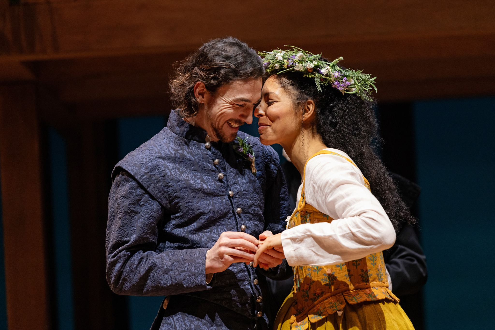 Happy opening to Hamnet! This stunning production has captured 