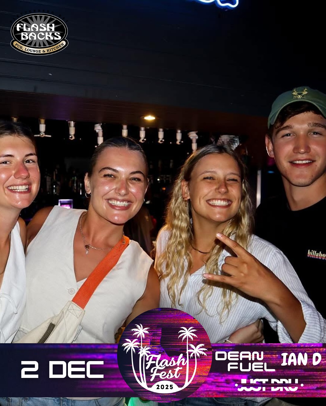 Flashbacks Pub, Lounge... - Flashbacks Pub, Lounge & Kitchen