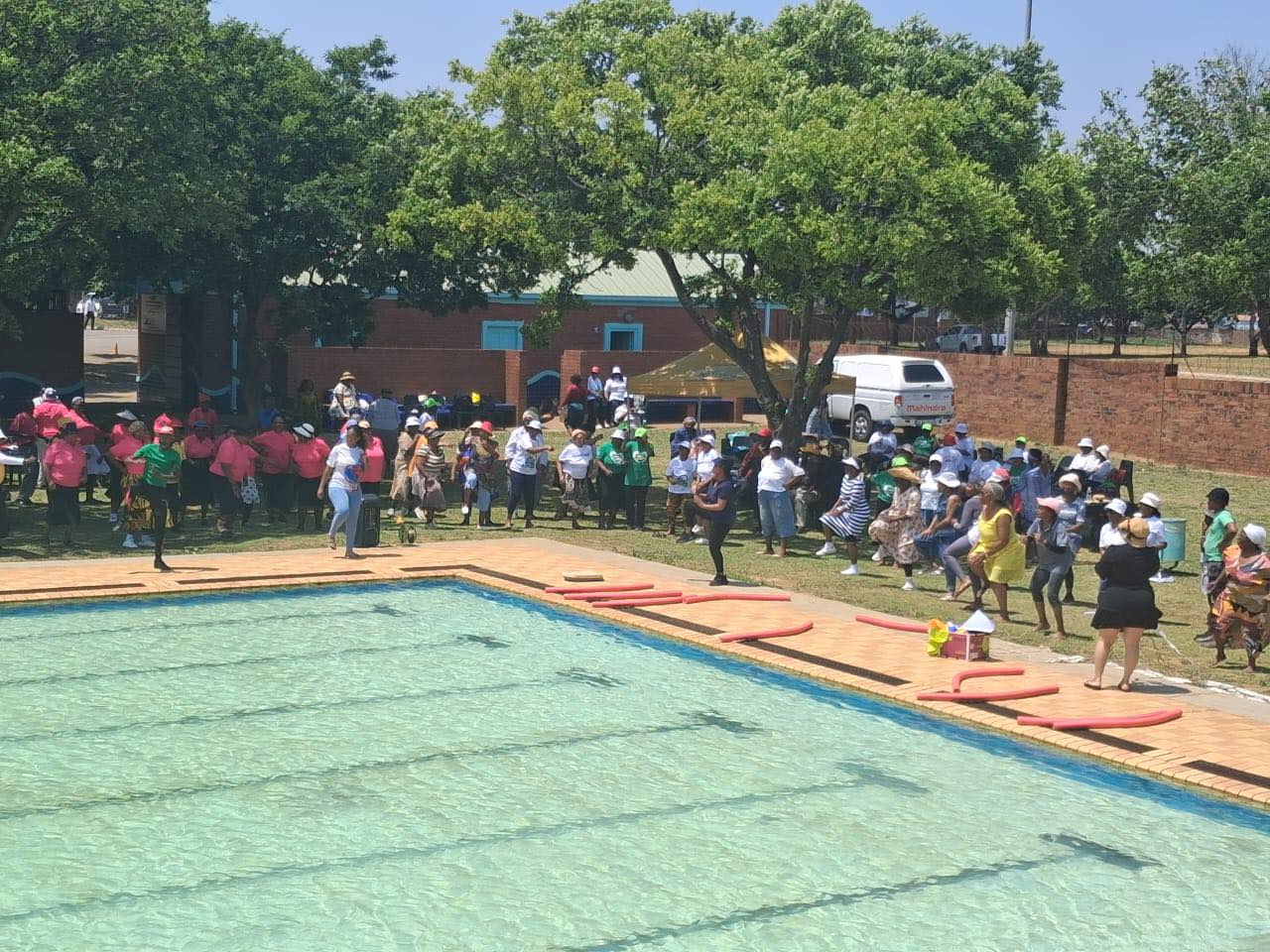 Dada Morero - Exciting News! Rabie-Ridge Swimming Pool in... | Facebook