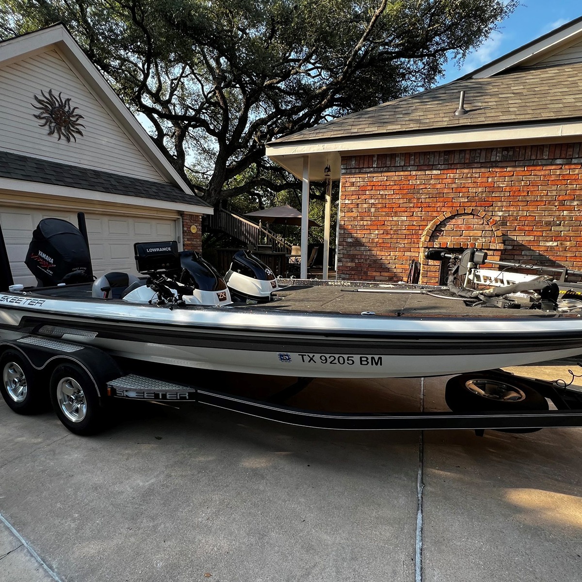 まー PRICE DROP ALERT!! 2011 Skeeter ZX225, 2011 Yamaha 225 V Max