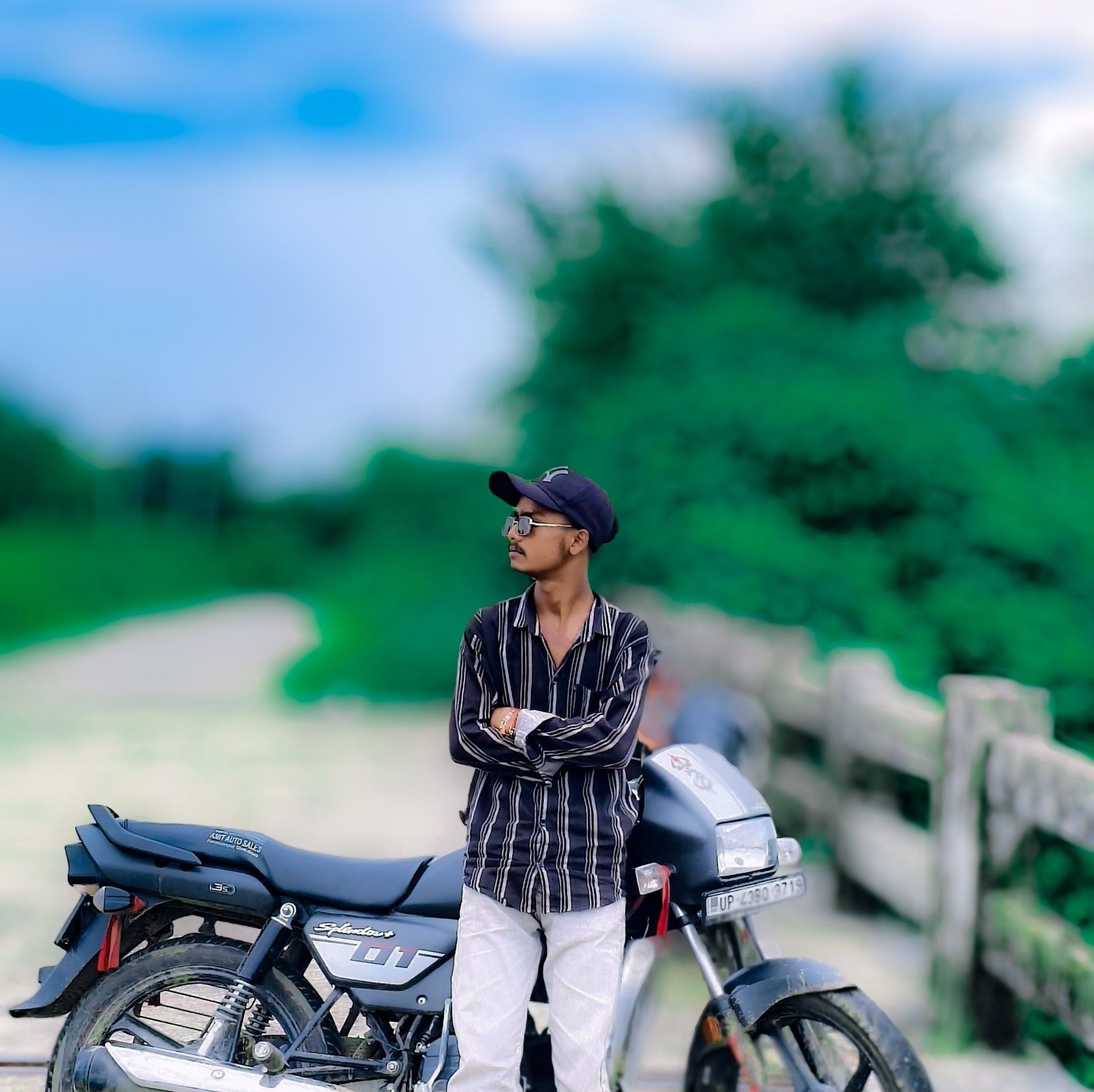 Meri rani 😍🌸 #splendor #viral #trendig #reel #instgram | Ravindra Sahni