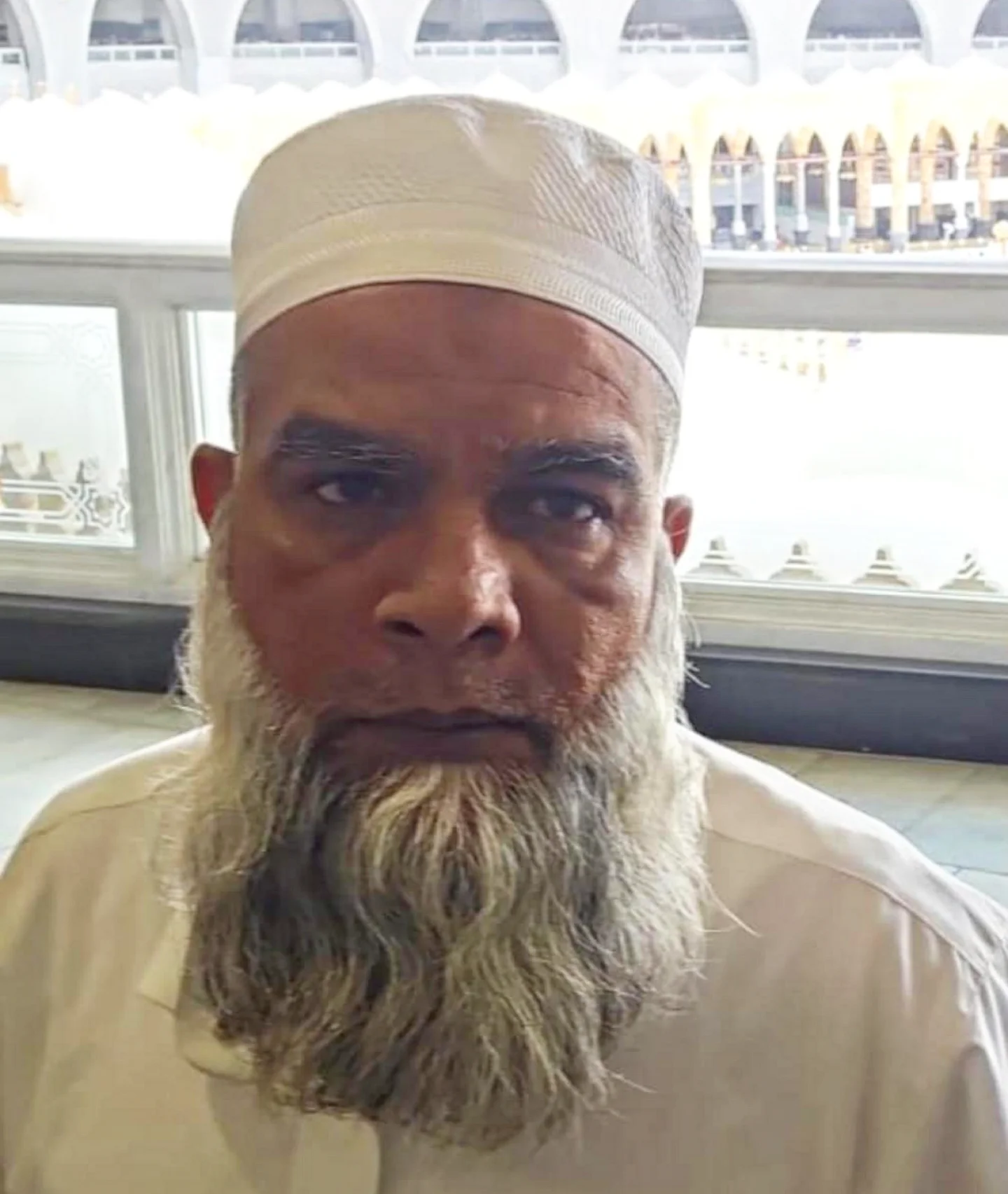 Al - UM GRANDE EXEMPLO PARA SEGUIRMOS O falecido irmão Babu (Cassamo ...