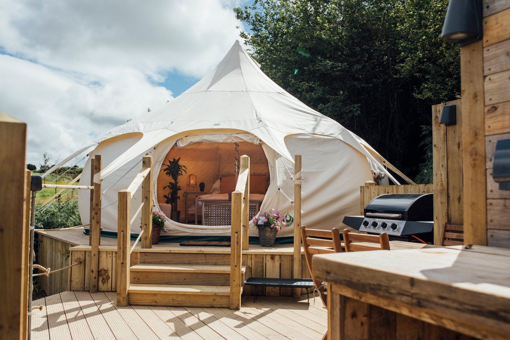 goose zelt Utgard Sky 13.2 Glamping - 13.2 m² | 6 Personen Well-Stock-NJ Proprietary shock Size:2.4 x 2.4 x 2.2 (White) Houele Tablet Stand Holder