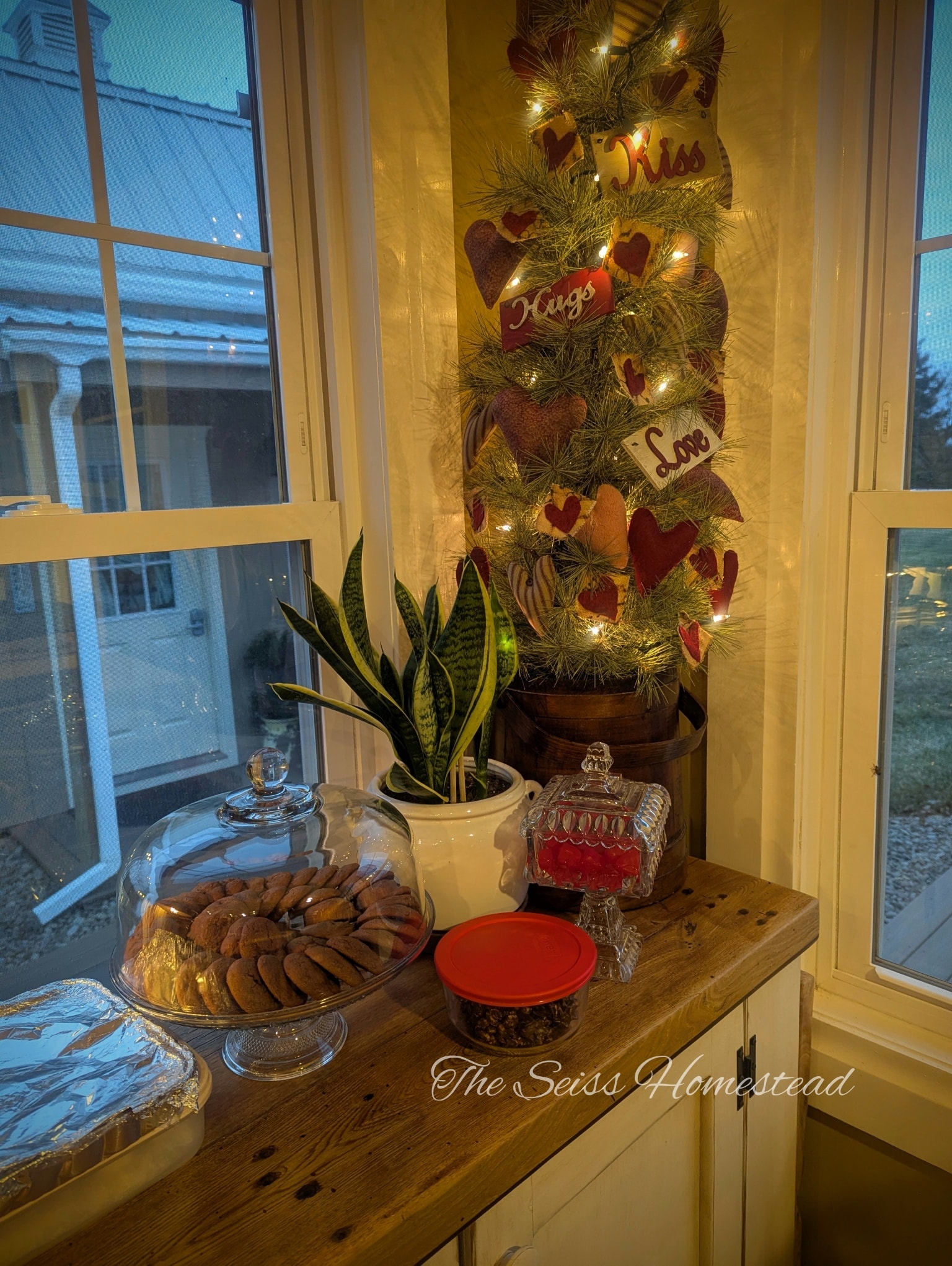 This Momma is so excited tonight is... - At Home Primitives | Facebook