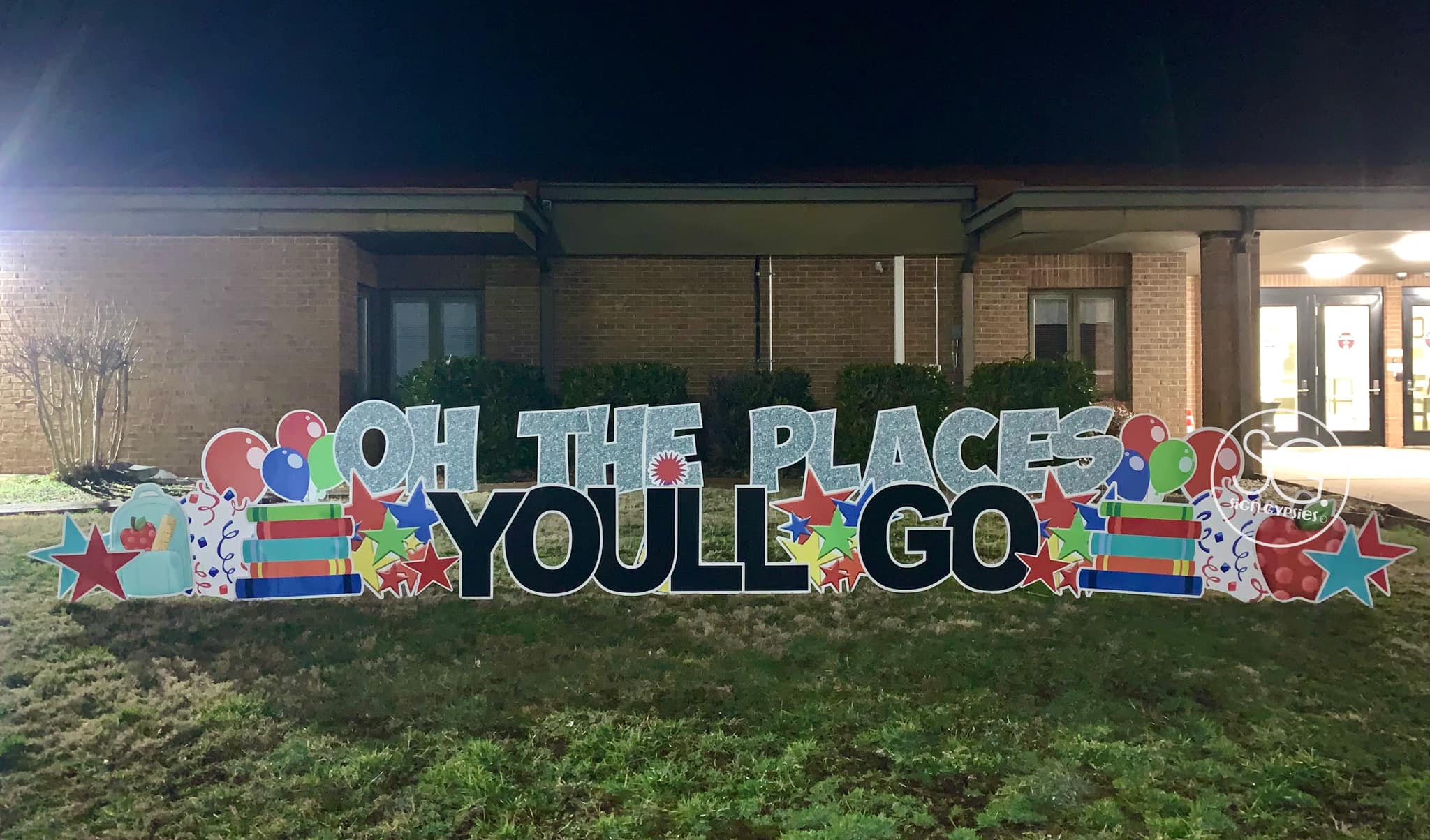 Dr. Seuss’ birthday is one of our... - Sign Gypsies-Paducah | Facebook