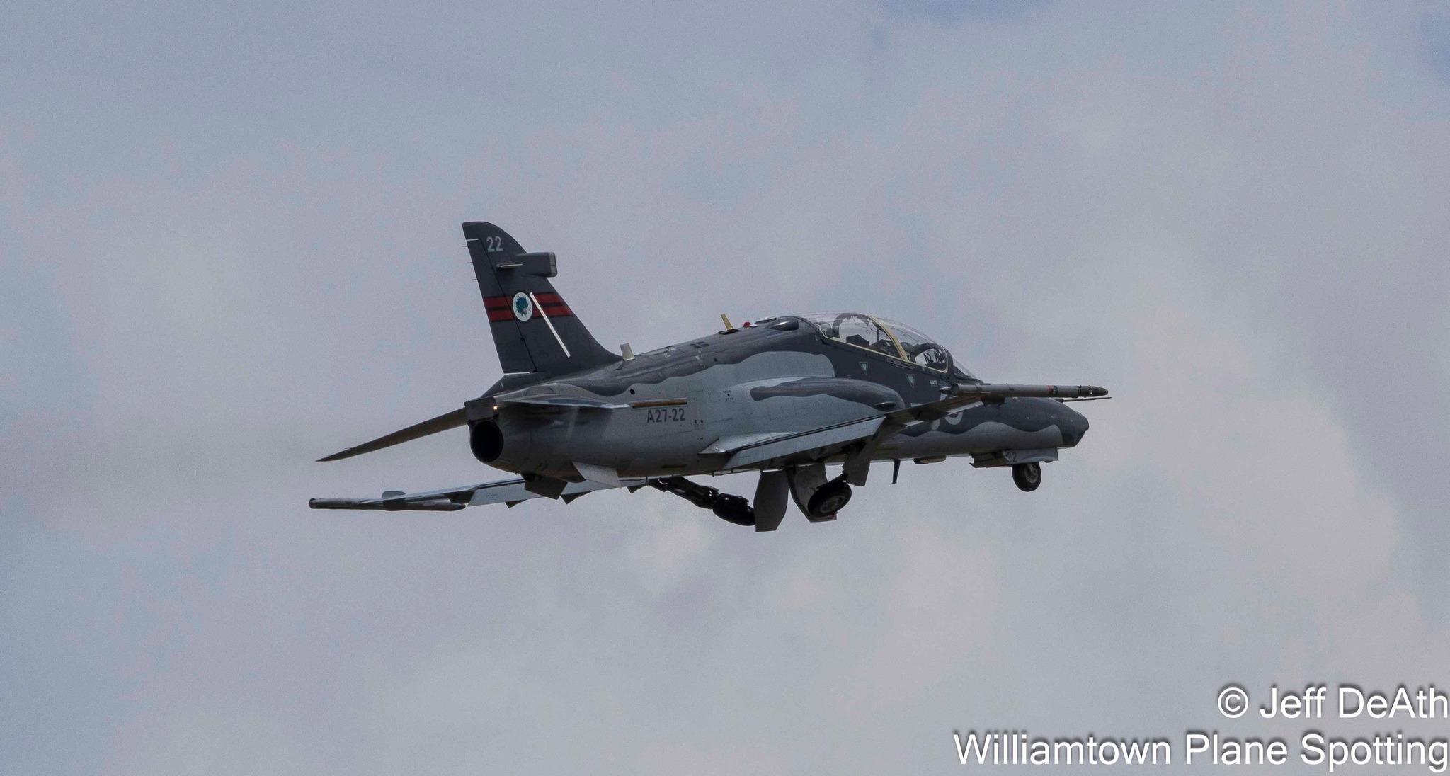 Williamtown - More Hawk Less Talk ! RAAF Hawk 127 jet trainer A27-22 ...
