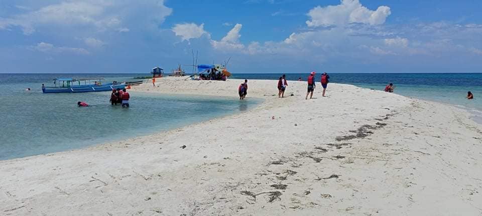 Tondol White Sand Beach Island Hopping Tour Reservation | Anda