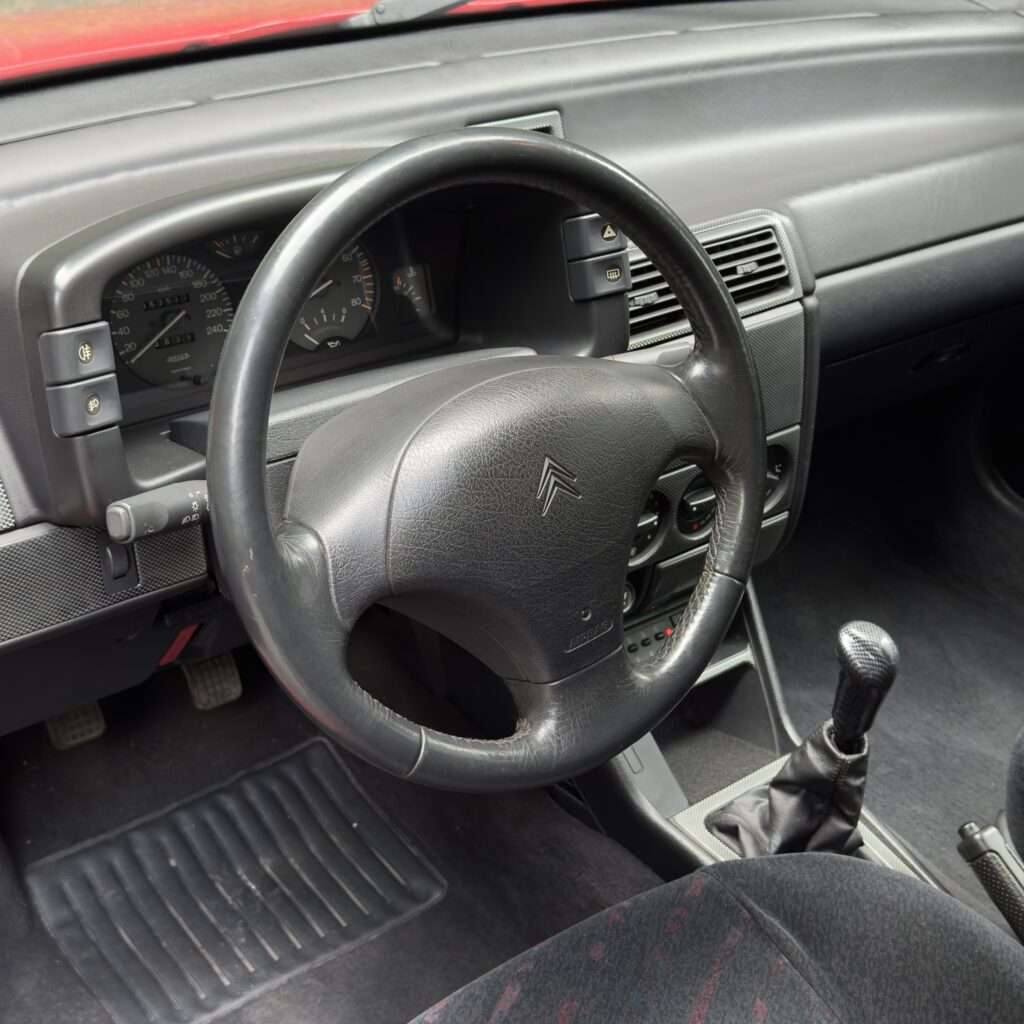 Citroen ZX 16V 2.0i - Edition Pierre Lartigue numéro 19 sur 50