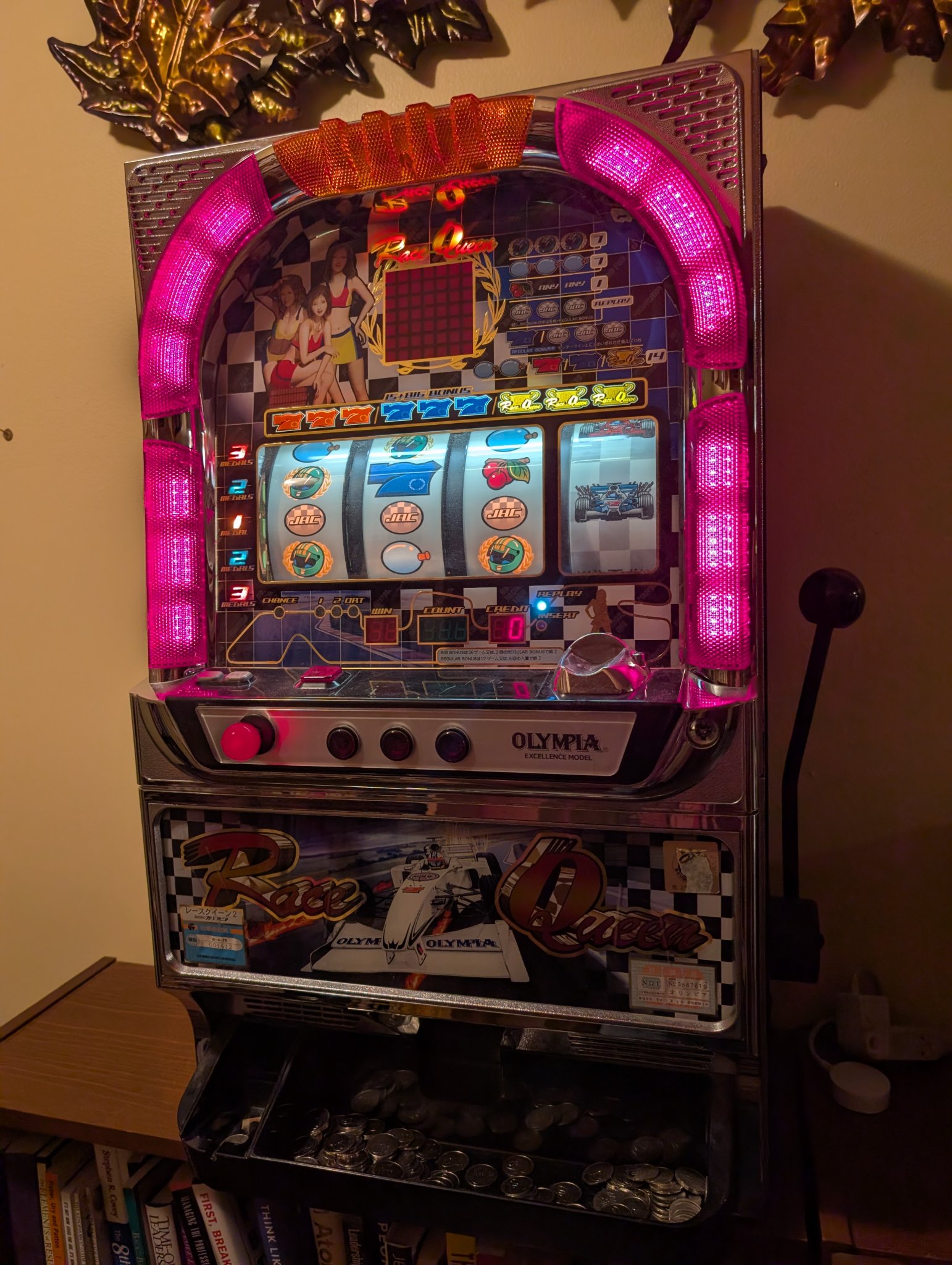 Pachislo Slot machine with side-pull handle - Slot Machines - Sciota ...