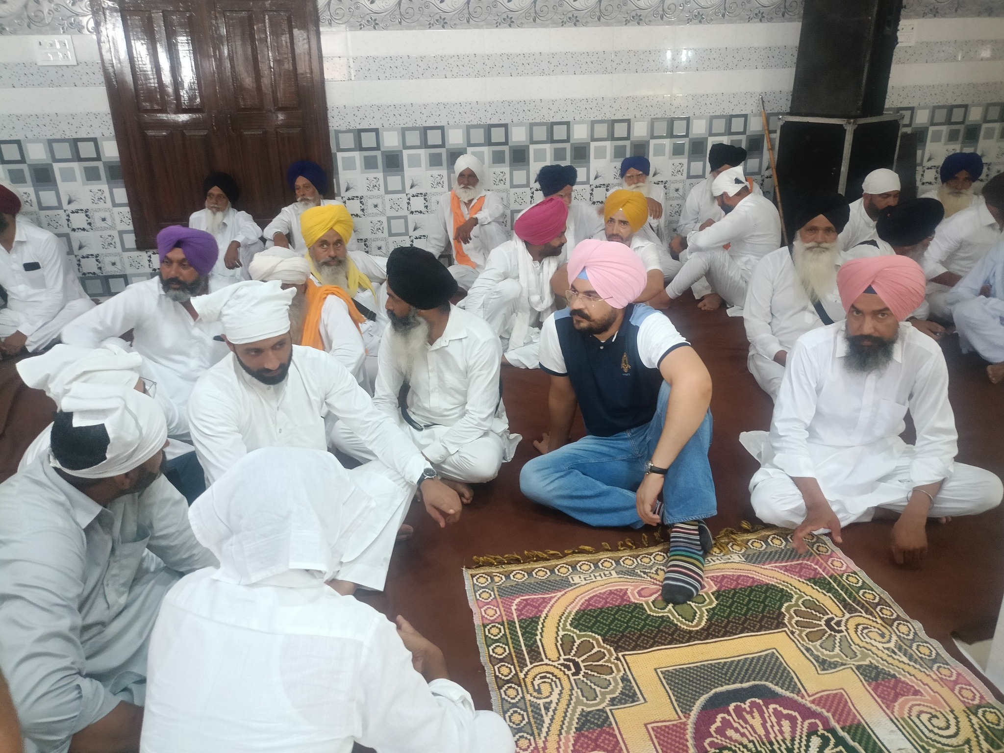 Samarbir Singh - ਤਿਨ ਕਉ ਕਿਆ ਉਪਦੇਸੀਐ ਜਿਨ ਗੁਰੁ ਨਾਨਕ ਦੇਉ।। ਬ੍ਰਹਮ ਗਿਆਨੀ ਧੰਨ ...