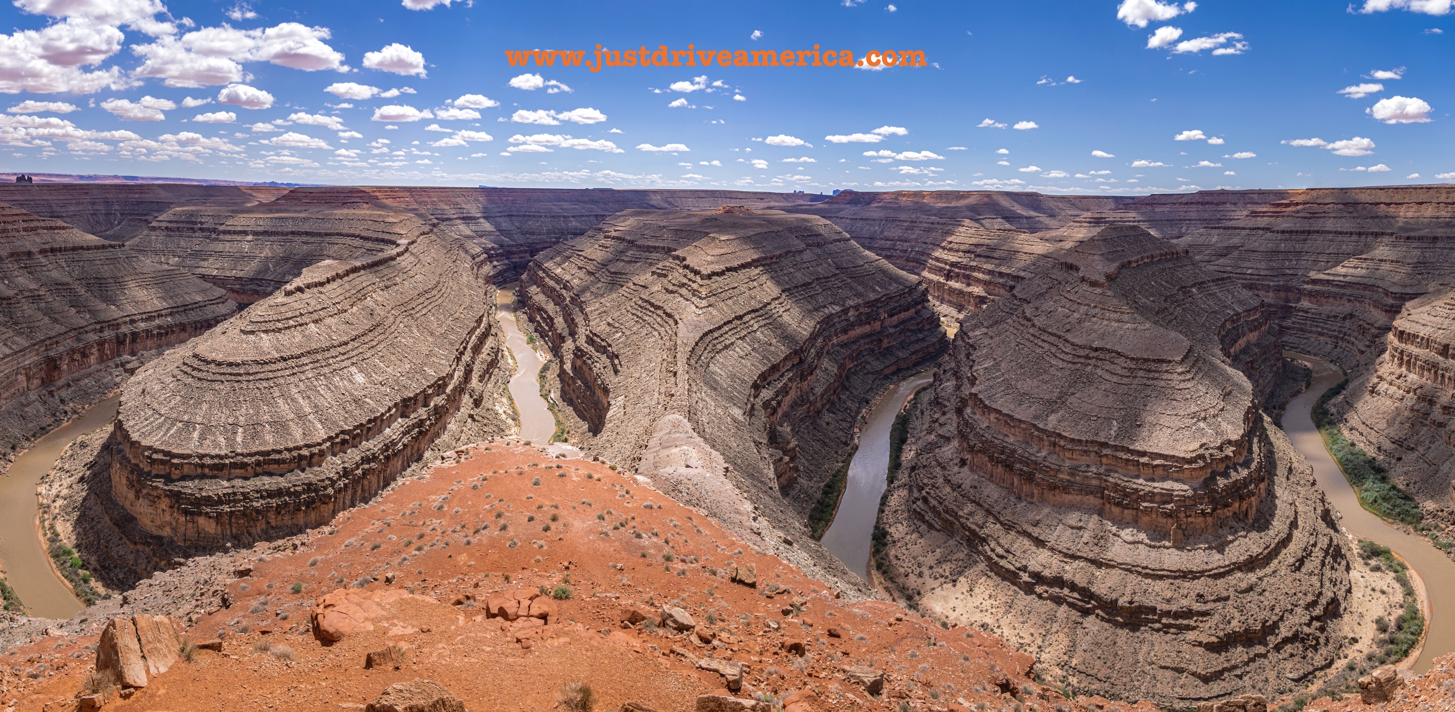 Just - Goosenecks State Park. Goosenecks State Park in Utah is a small ...
