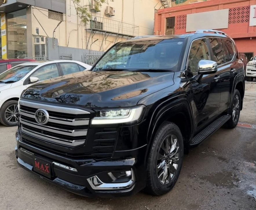FRESH ARRIVAL! TOYOTA LAND CRUISER ZX Model: 2023 Zero meter Black