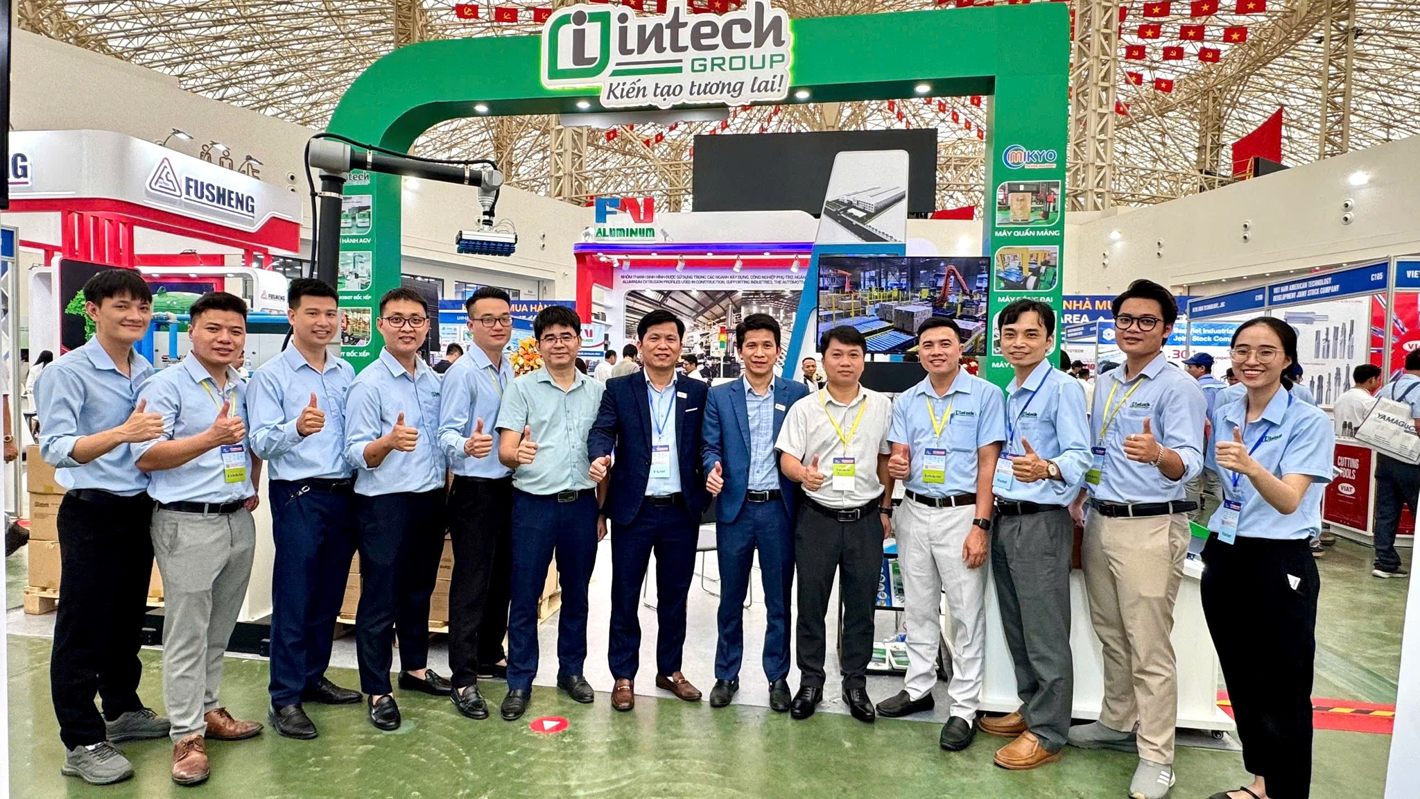 INTECH GROUP -... - INTECH GROUP - Automation & Technology