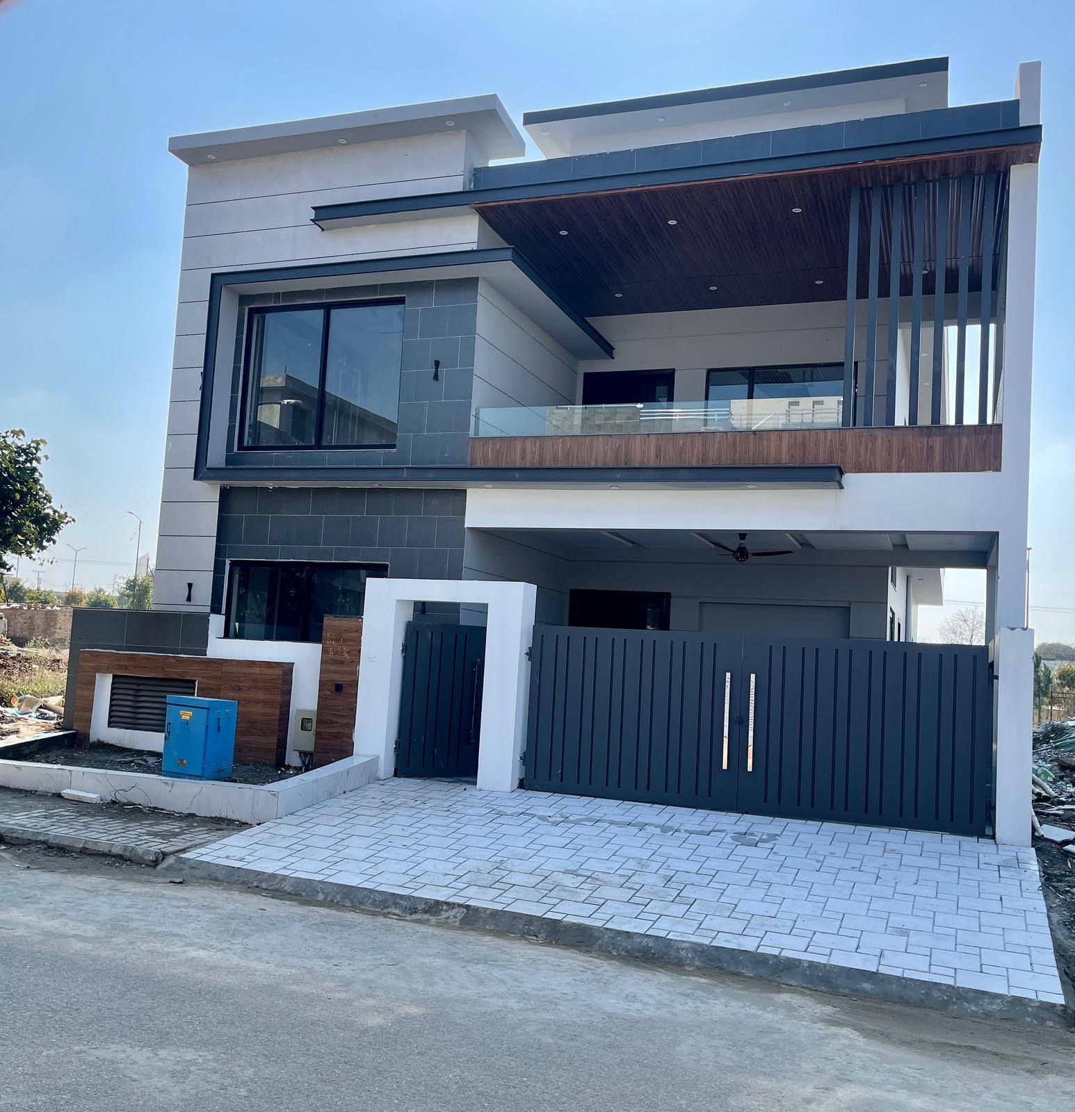 Property Ads - Urgent Sale – House for Sale in Top City-1... | Facebook