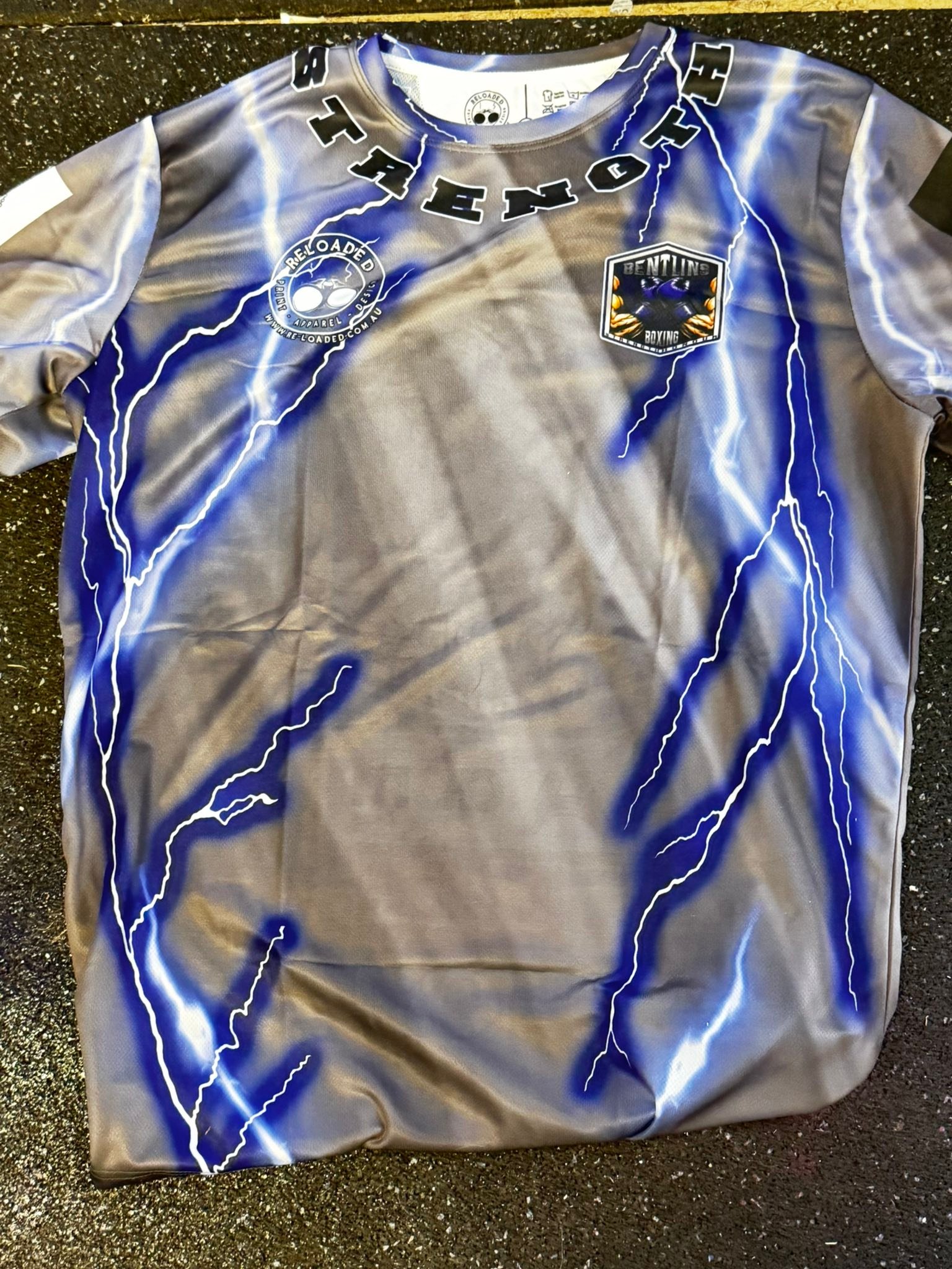 Les Bentlin - New shirts and hoodies are nearly here 😊💪 ️💖🥊 | Facebook