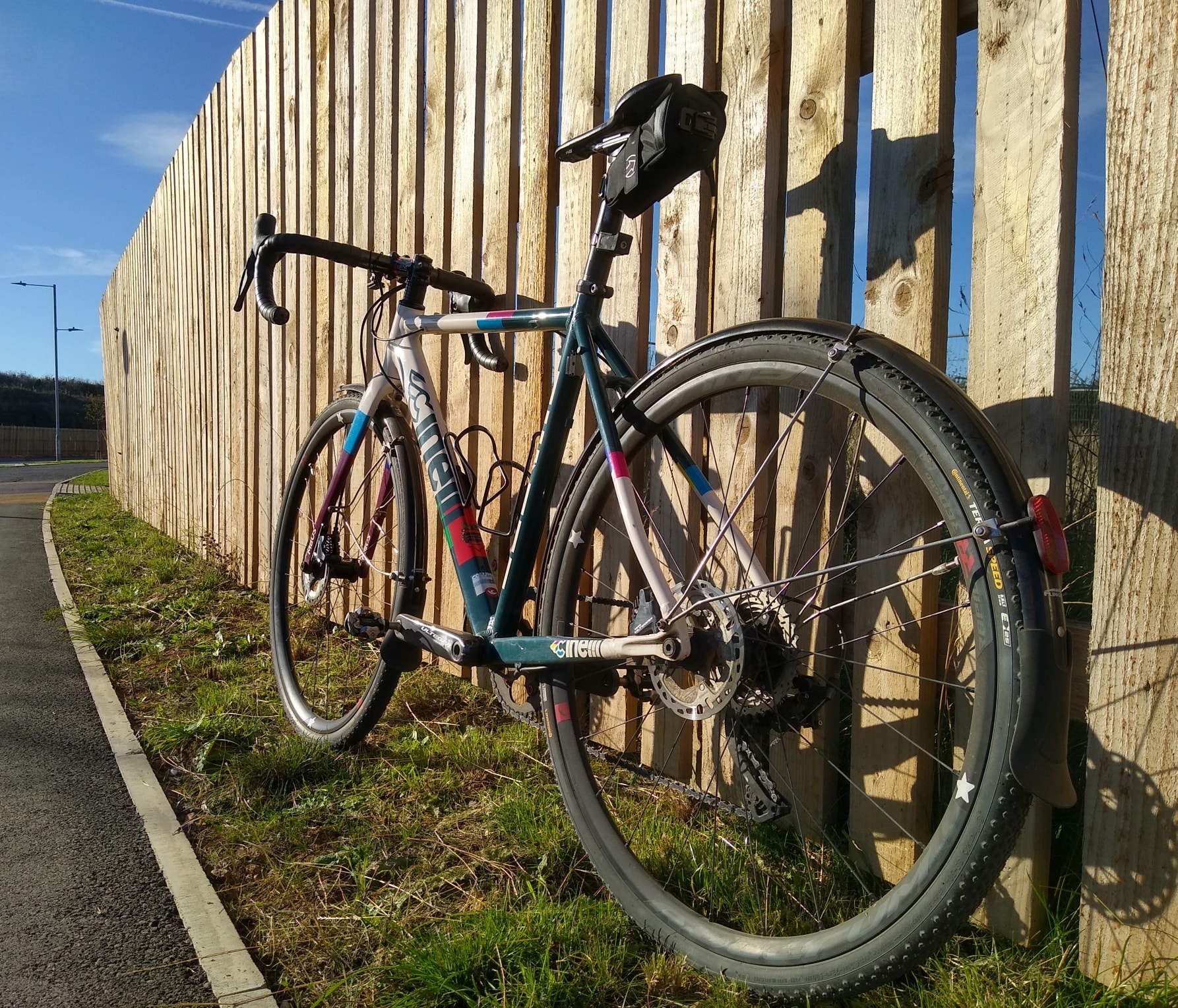 pedale geht nicht ab Fahrrad Pedale Set für Cube Nuroad Race, rutschfest & Langlebig Flat Pedale, Einfache Installation Fahrradpedalwechsel mit Reflektorstreifen Sport & Freizeit Brooks Leather Bar Tape Tops Tshirts Taille:12