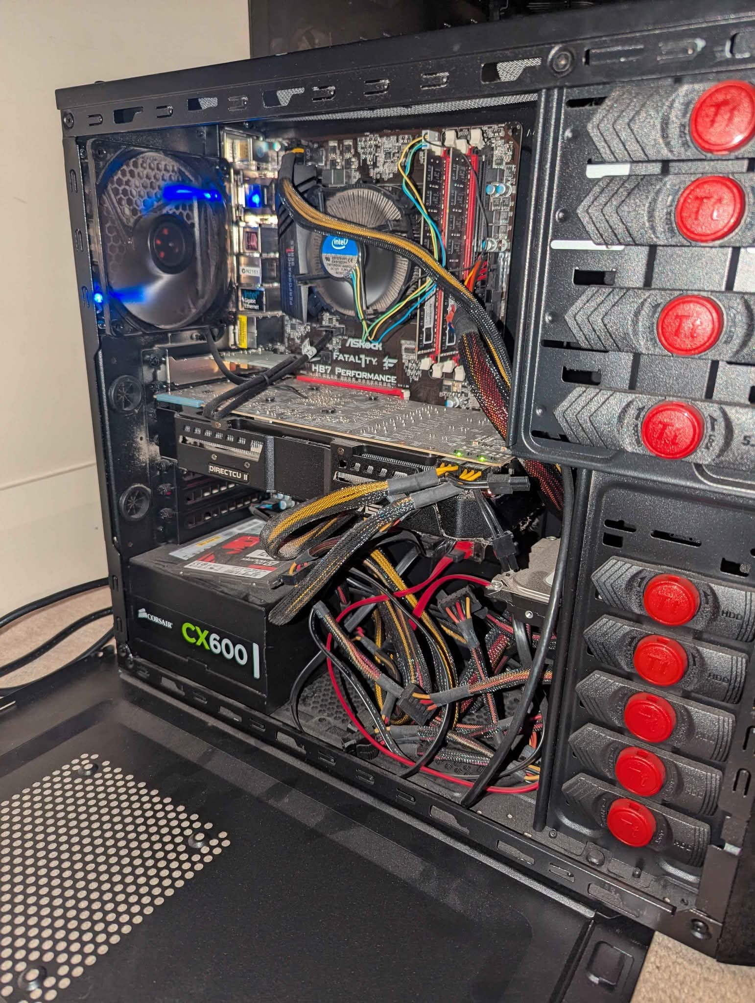 Old gaming pc - Desktop Computers - Melbourne, Victoria, Australia ...