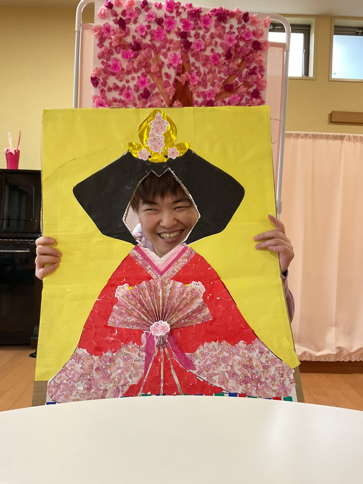 3月3日は桃の節句 hanaに お雛様とお内裏様が大集合！！