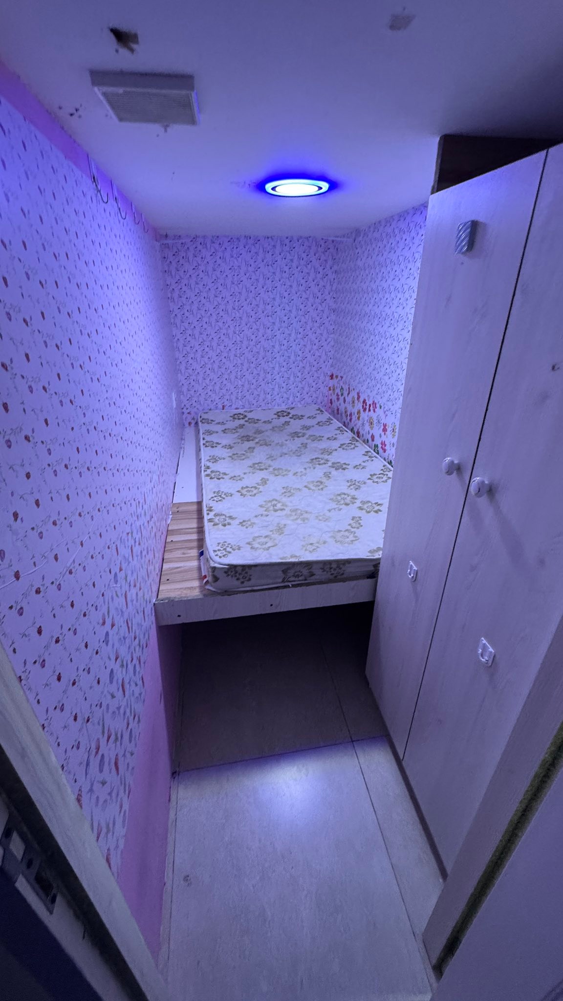 Kabayan Partition Rooms In Al Rigga Deira | Dubai