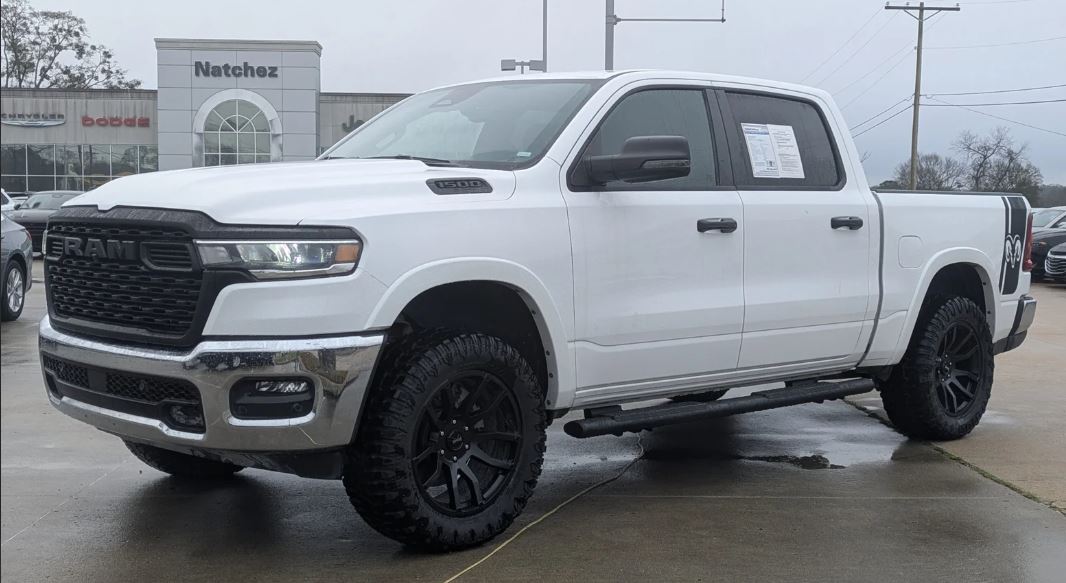 Best HD Pictures about  Natchez Chrysler Dodge Jeep Ram  with No AI Images