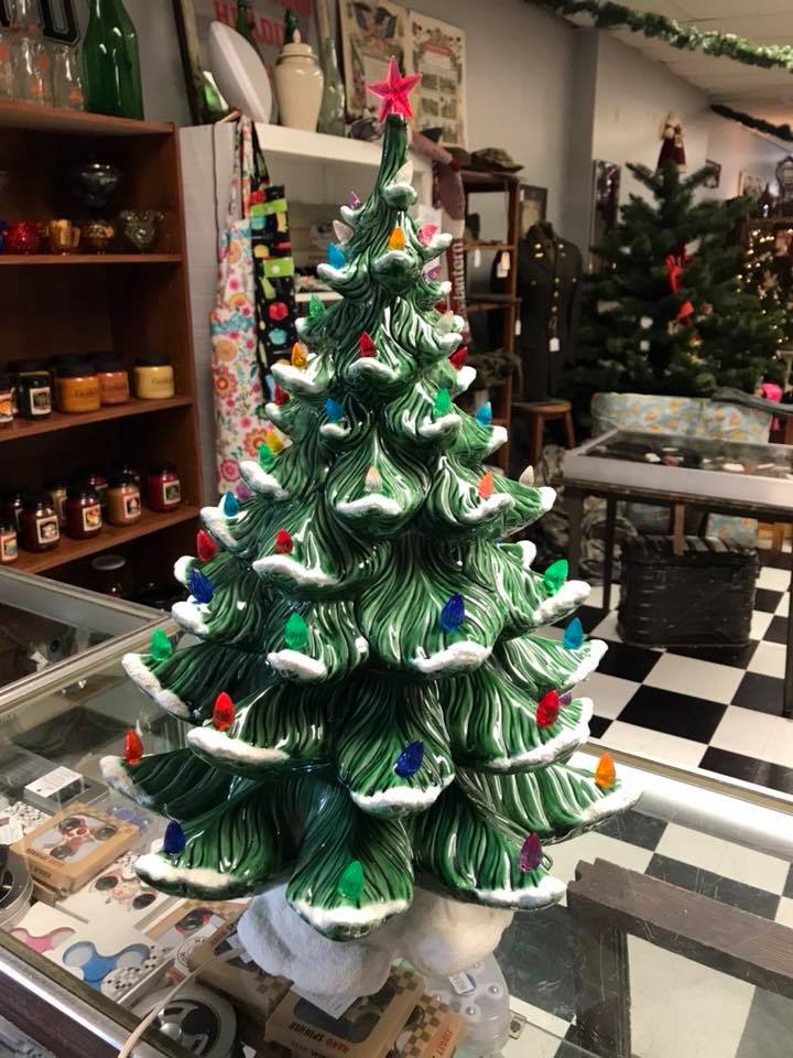 Vintage Atlantic Mold ceramic wall/hearth tree. 21” tall. Some of
