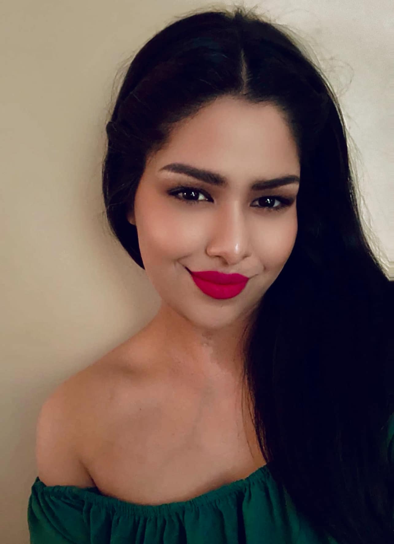 Nazia Sharif Design Consultant