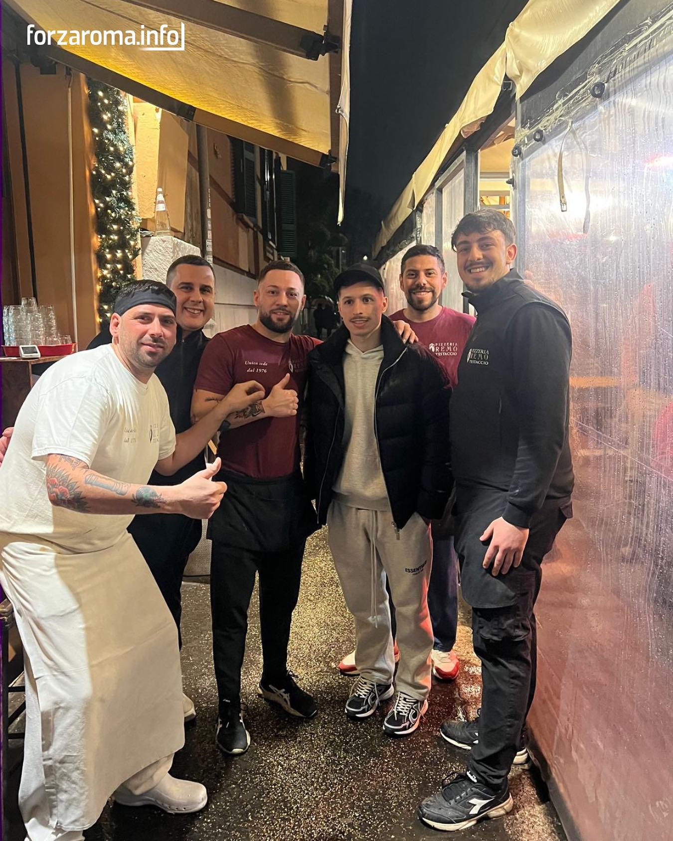 forzaroma.info - 🍕 Bryan Zaragoza si gode Roma: dopo... | Facebook