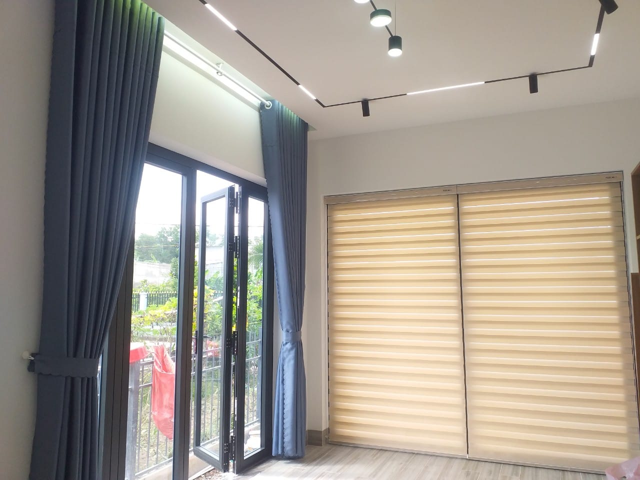 Rèm cửa Tuyết Nhung... - Rèm cửa Tuyết Nhung - Rèm cửa Hà Nội