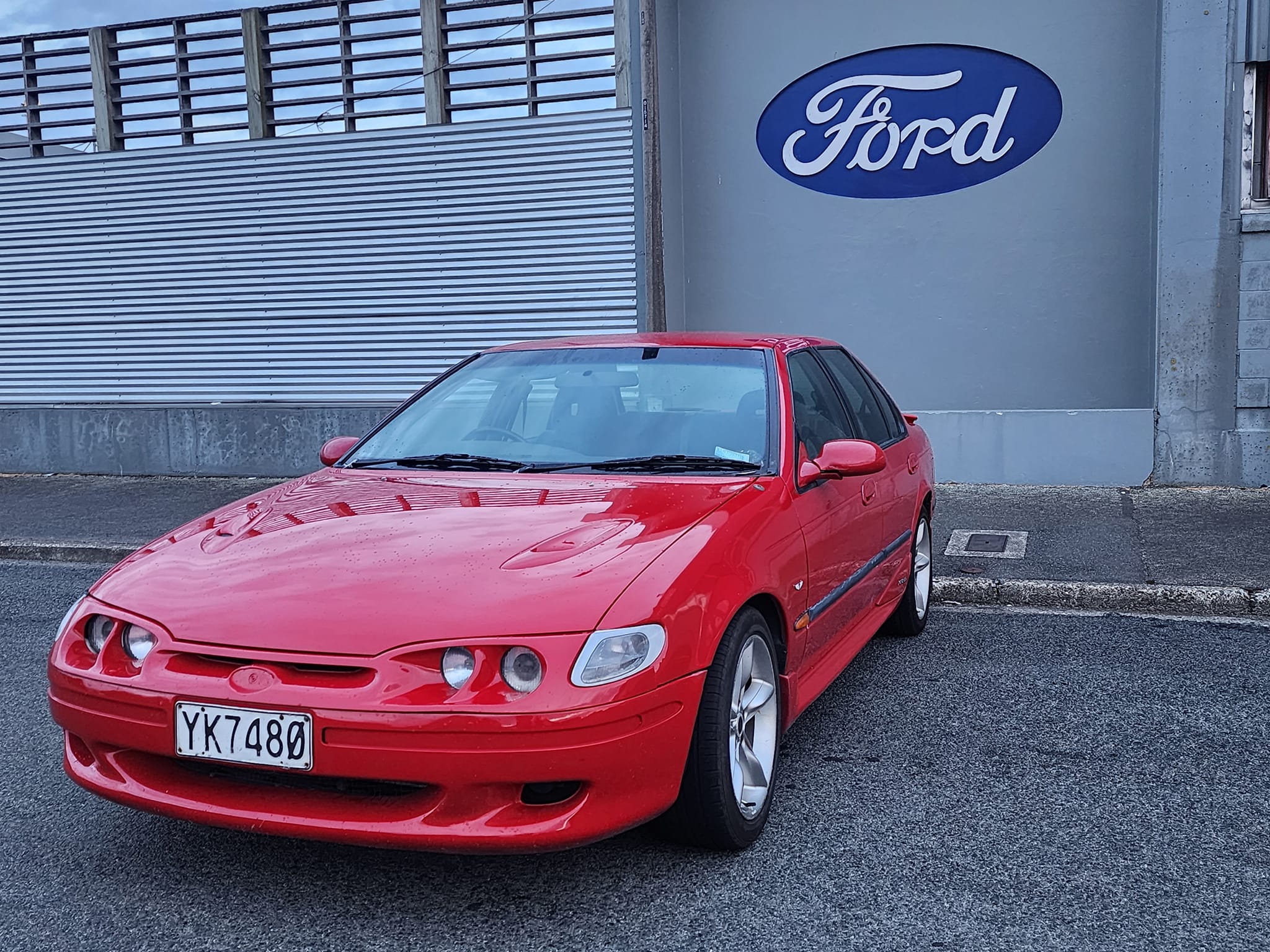 Xr6 auto 299000 kz Southland based boot fade Extremely tidy interior.