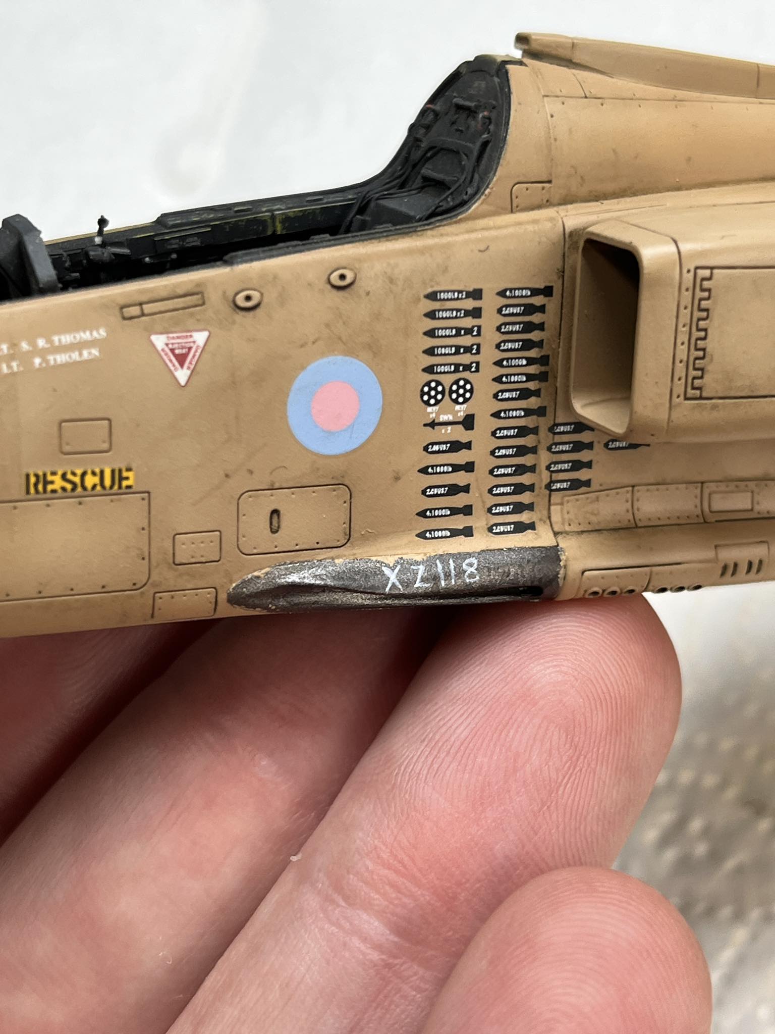 Ｎｏ．3 Though a tiny detail, the gun ports of XZ118 were raggedly painted