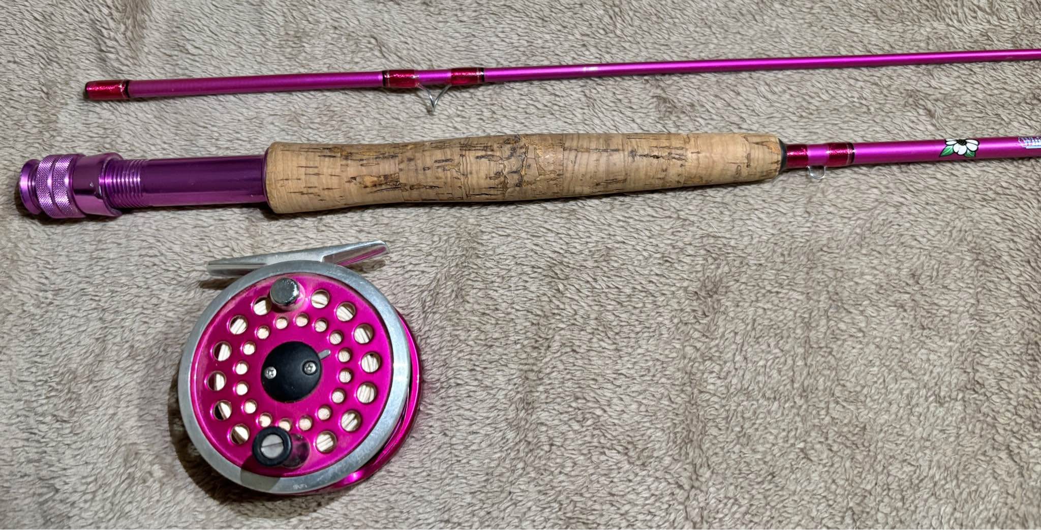 dogwood canyon fly reel Cedar Disc to right White River Fly Shop "Dogwood