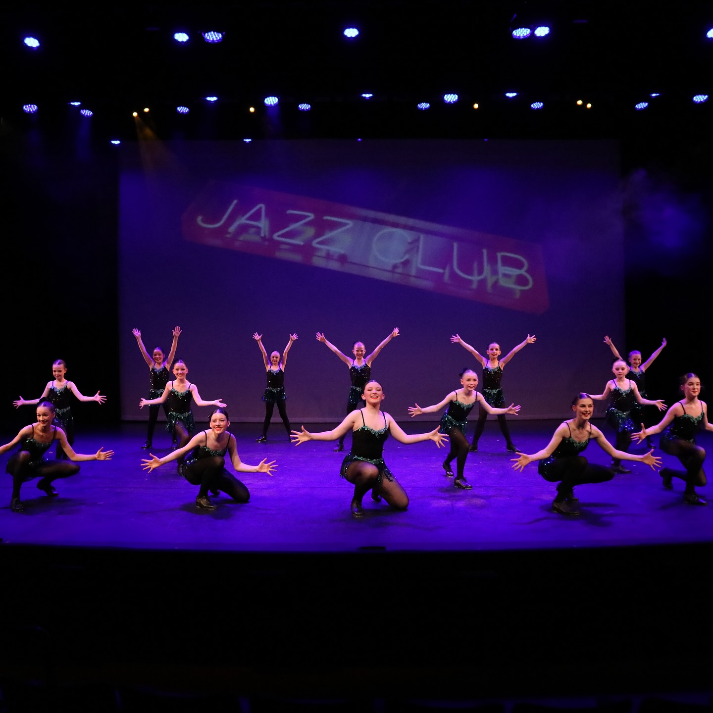 Susan... - Susan Robinson School of Ballet & Performing Arts