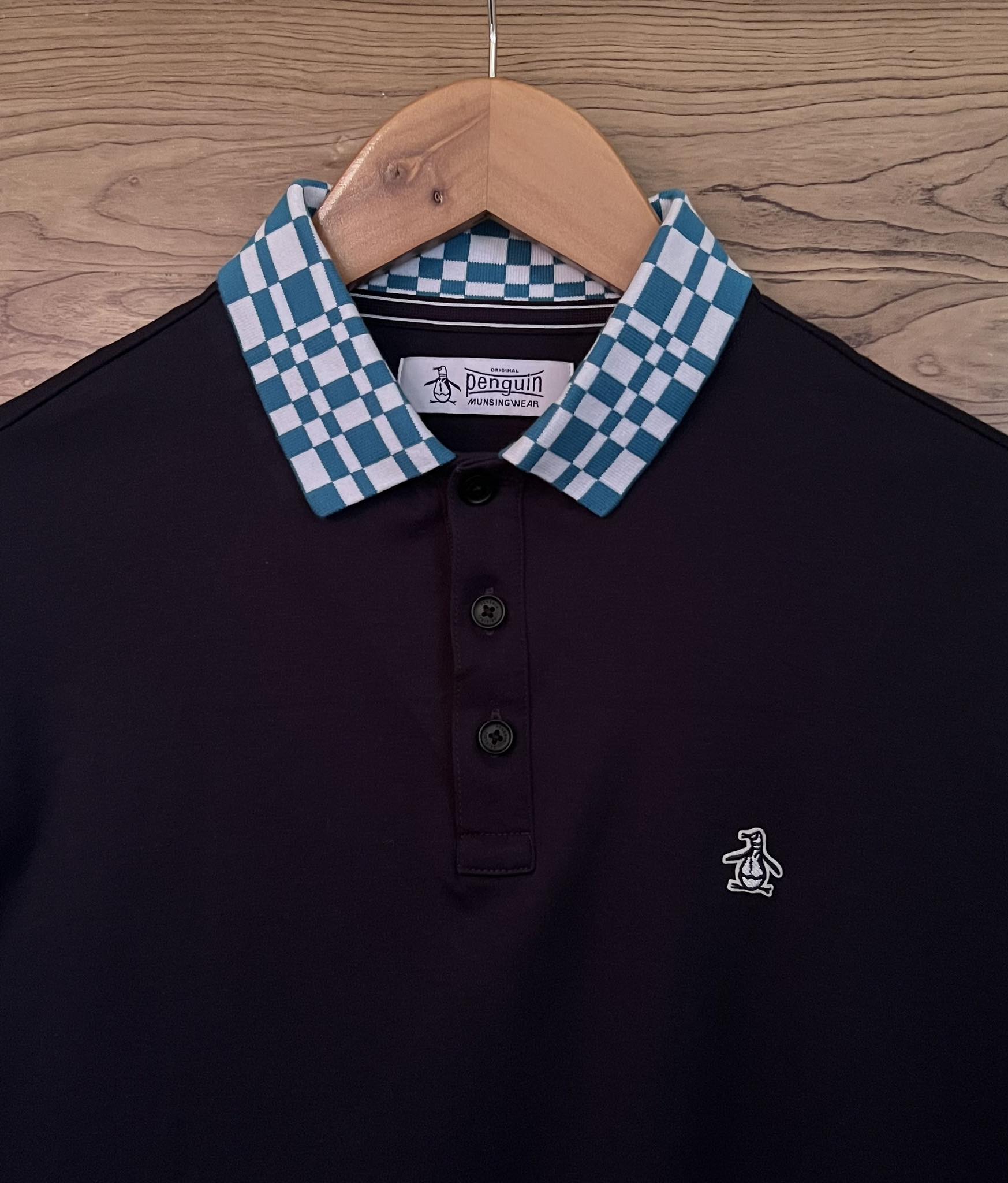 Penguin Boardshort 33-34x16 Penguin Open Collar Shirt 22.5x28(L) DM