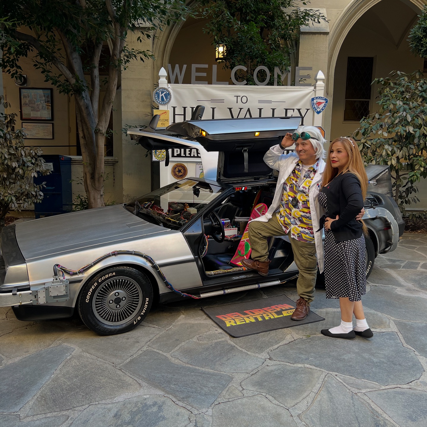 Delorean - Take your next event to the Future! Delorean Time Machine ...