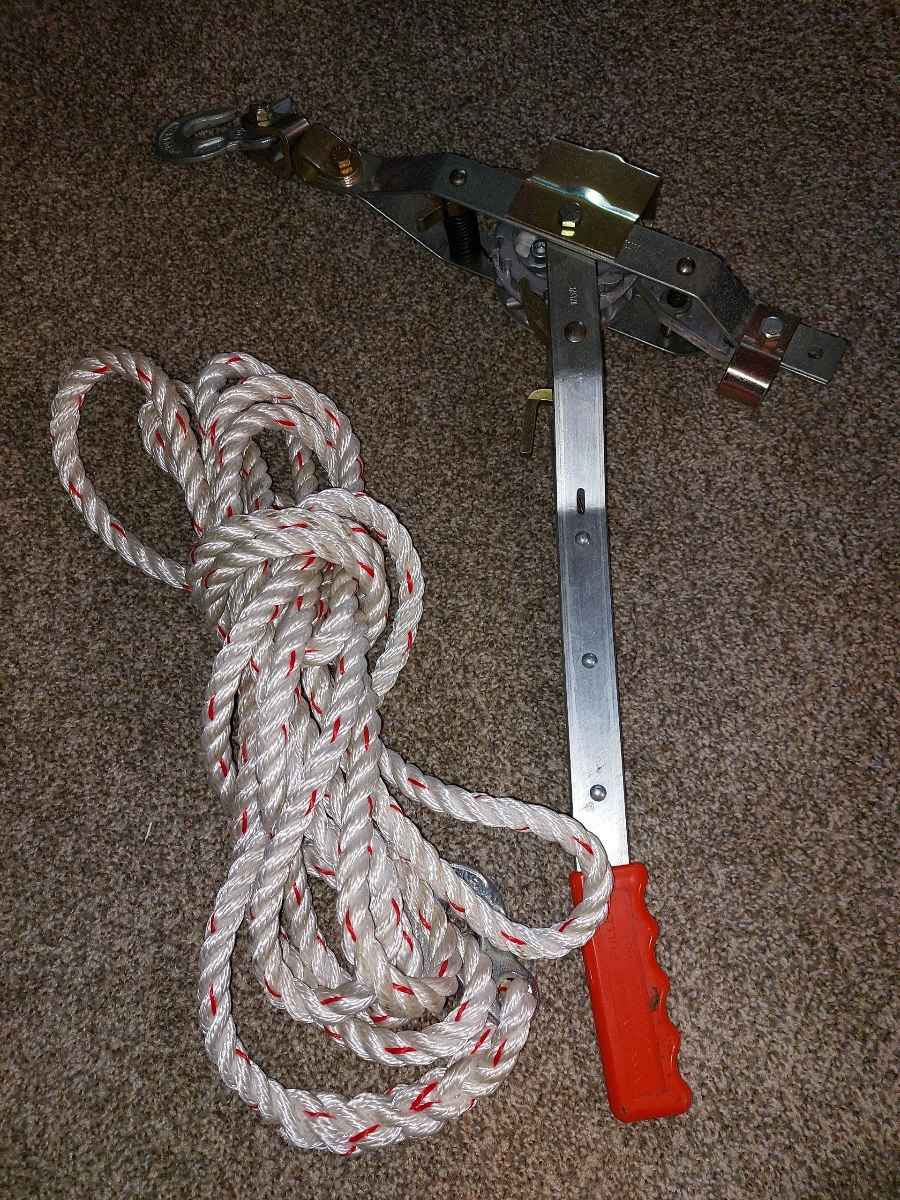 Maasdam rope puller/with rope and hook - Climbing Hardware - Cheney ...