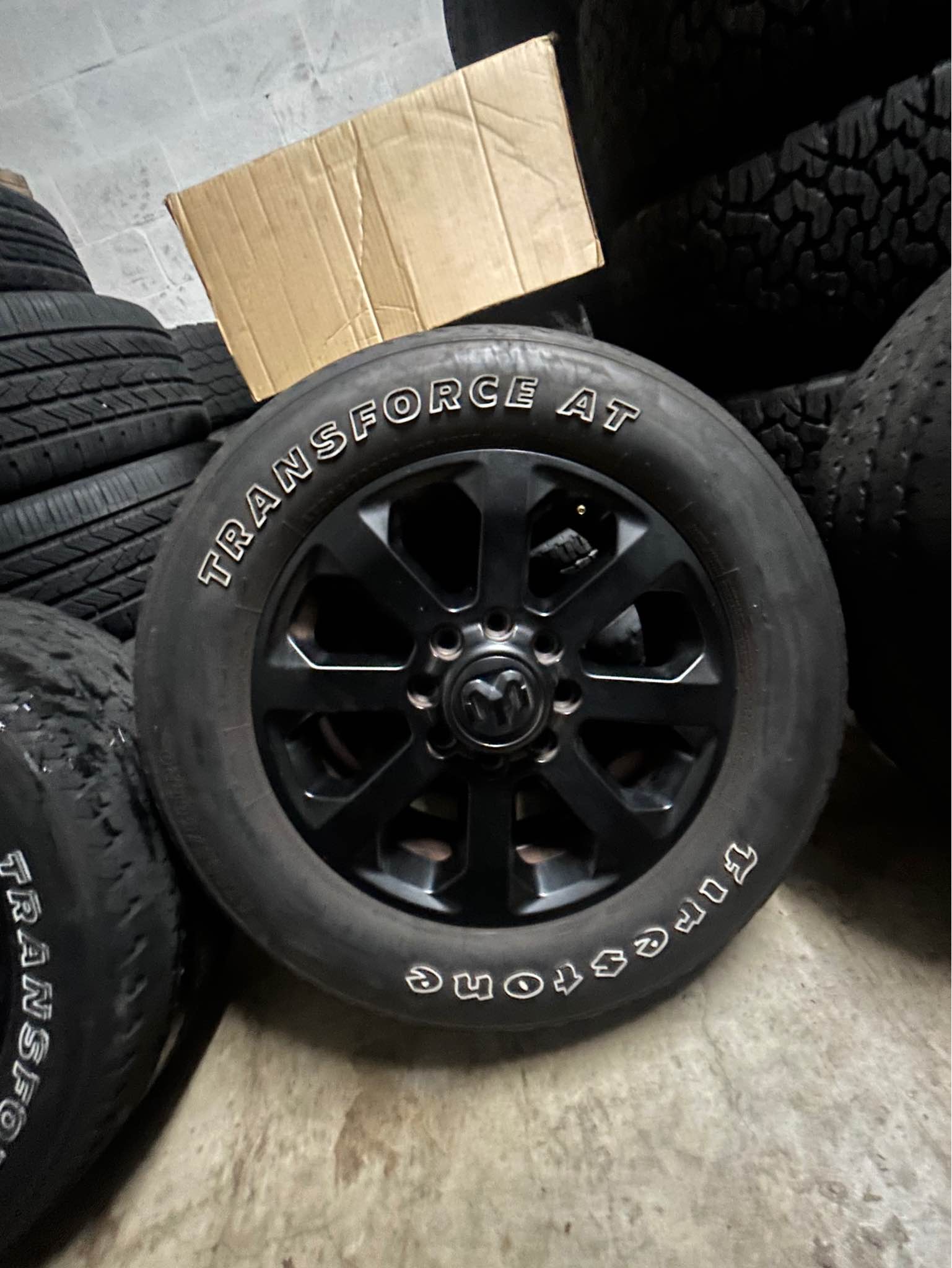 Dodge 2500 8 lug midnight rims good condition - Car Wheels, Tires ...