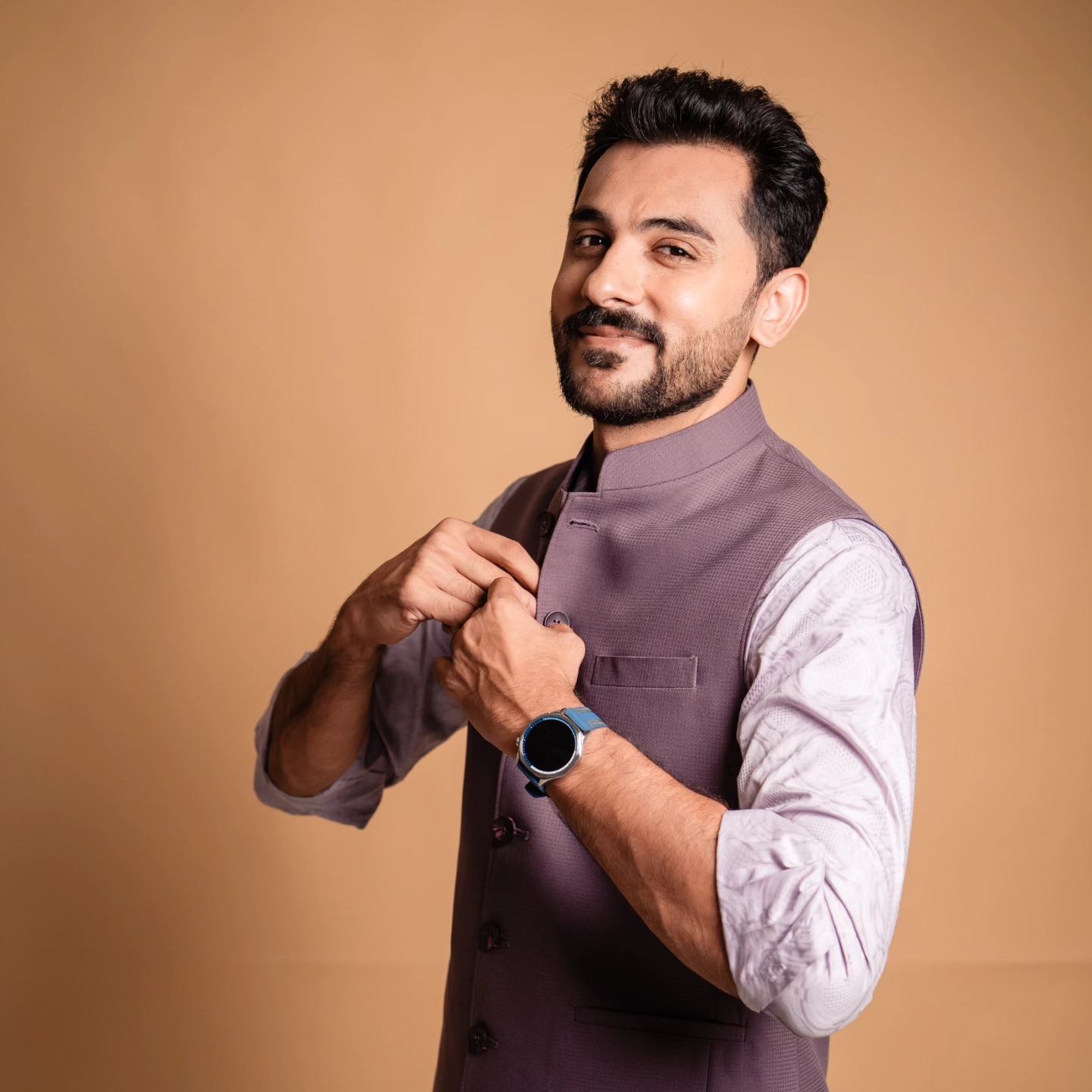 RJ Akash
