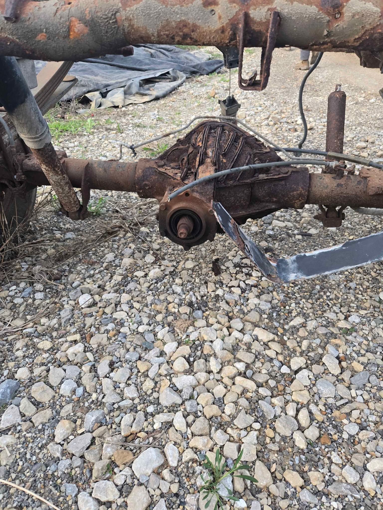 2003 chevy 2500 2 wheel drive frame and rear end - Trailers - New ...