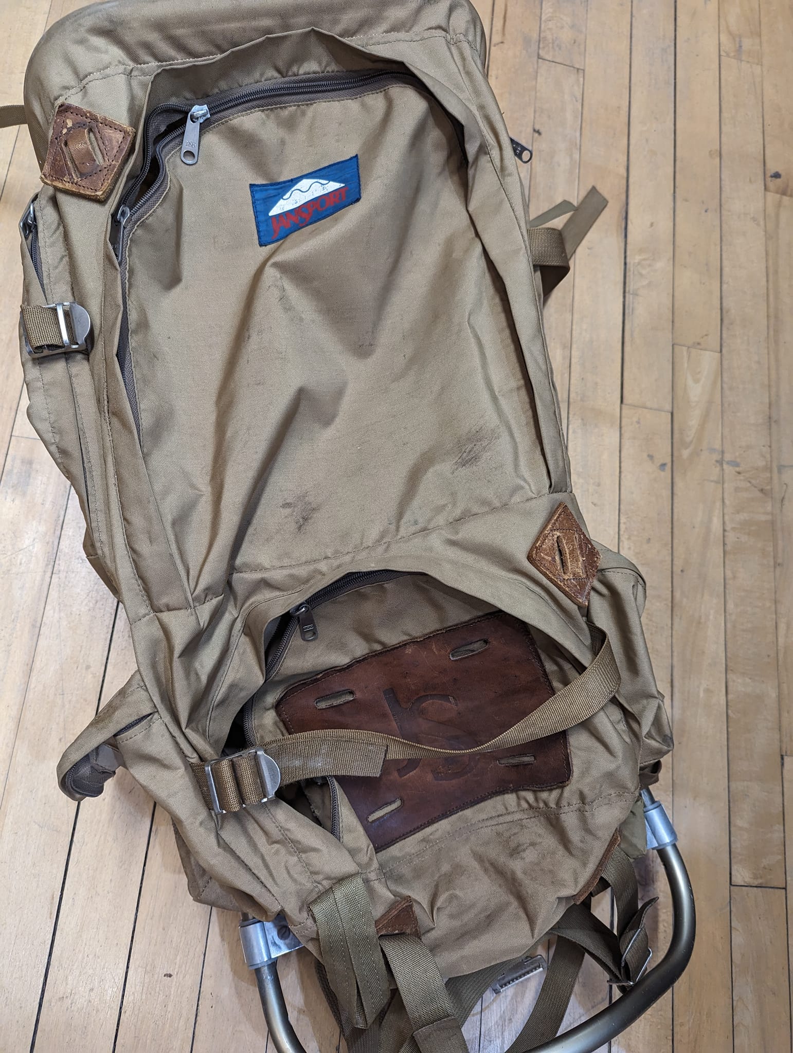 clara camouflage women mini backpack Apple of My Isla Small Camo Herschel Classic Backpack Bag Theme_Transformers padded straps in olive Model:PS70MHF