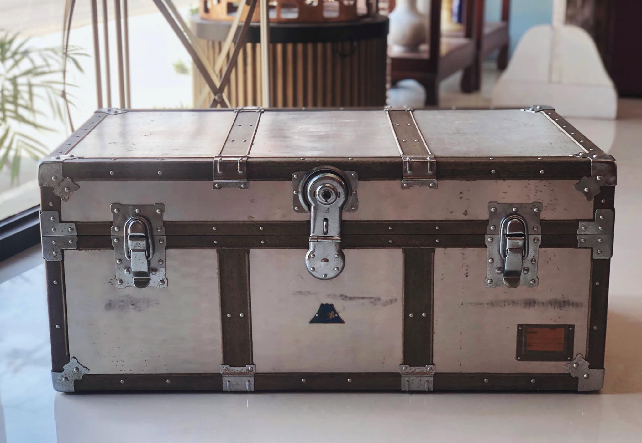 Vintage Military Aircraft Kowa industry Aluminum Trunk. Military