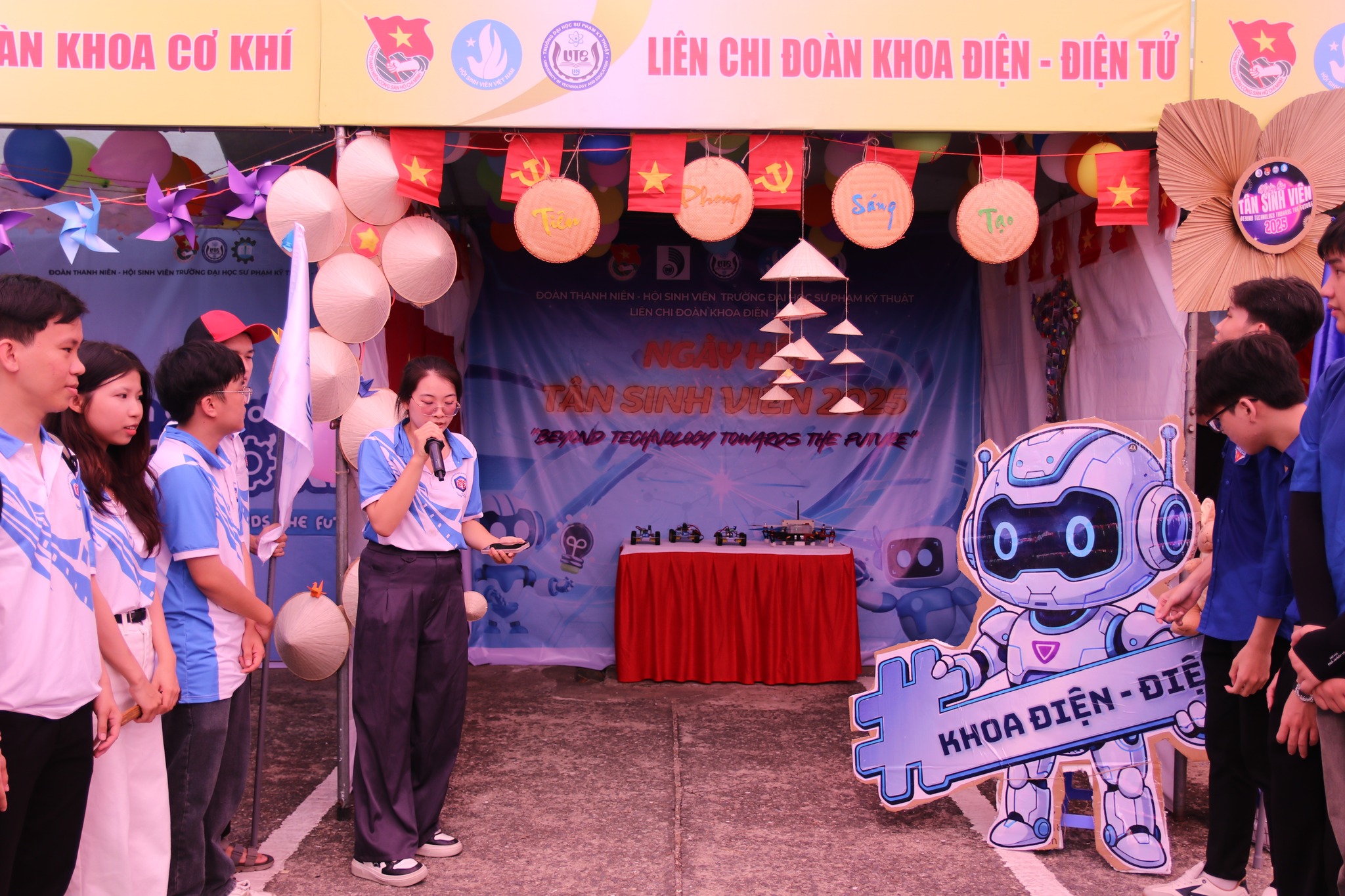 Khoa Điện - Điện Tử, Trường Đại học Sư phạm Kỹ thuật, Đại học Đà Nẵng ...