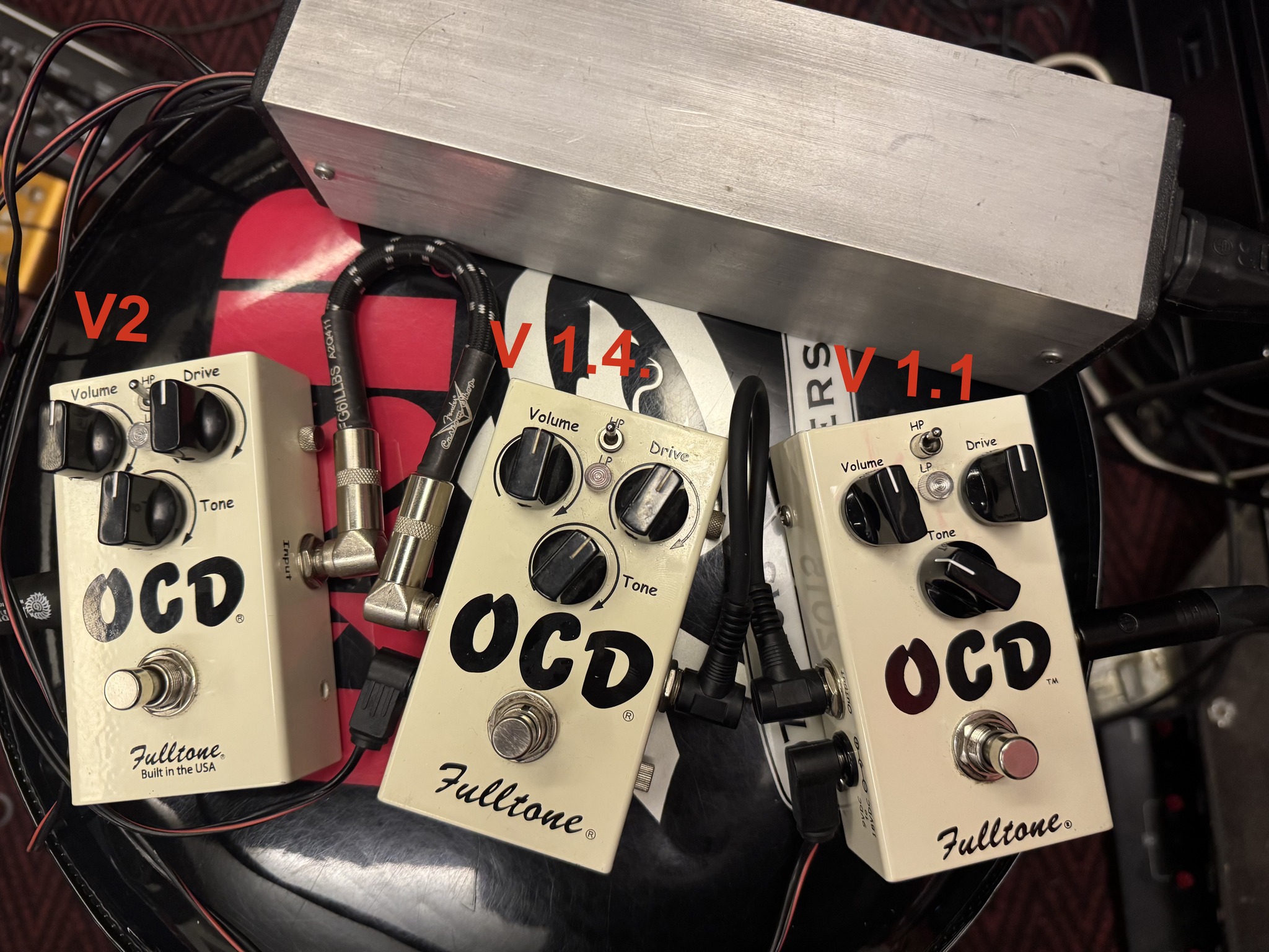 What's inside OCD V 1.7 guitar pedal?