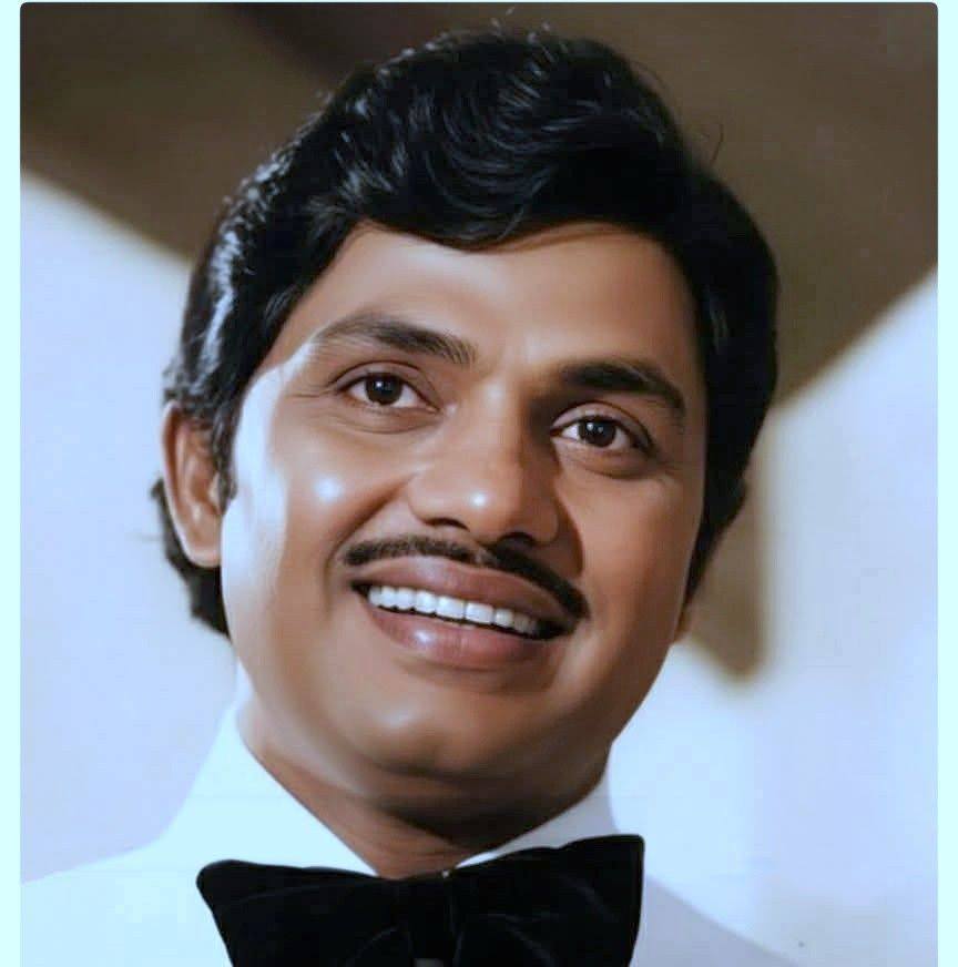 JAYAN - Rare Pic. With Dir. K.Madhu ...