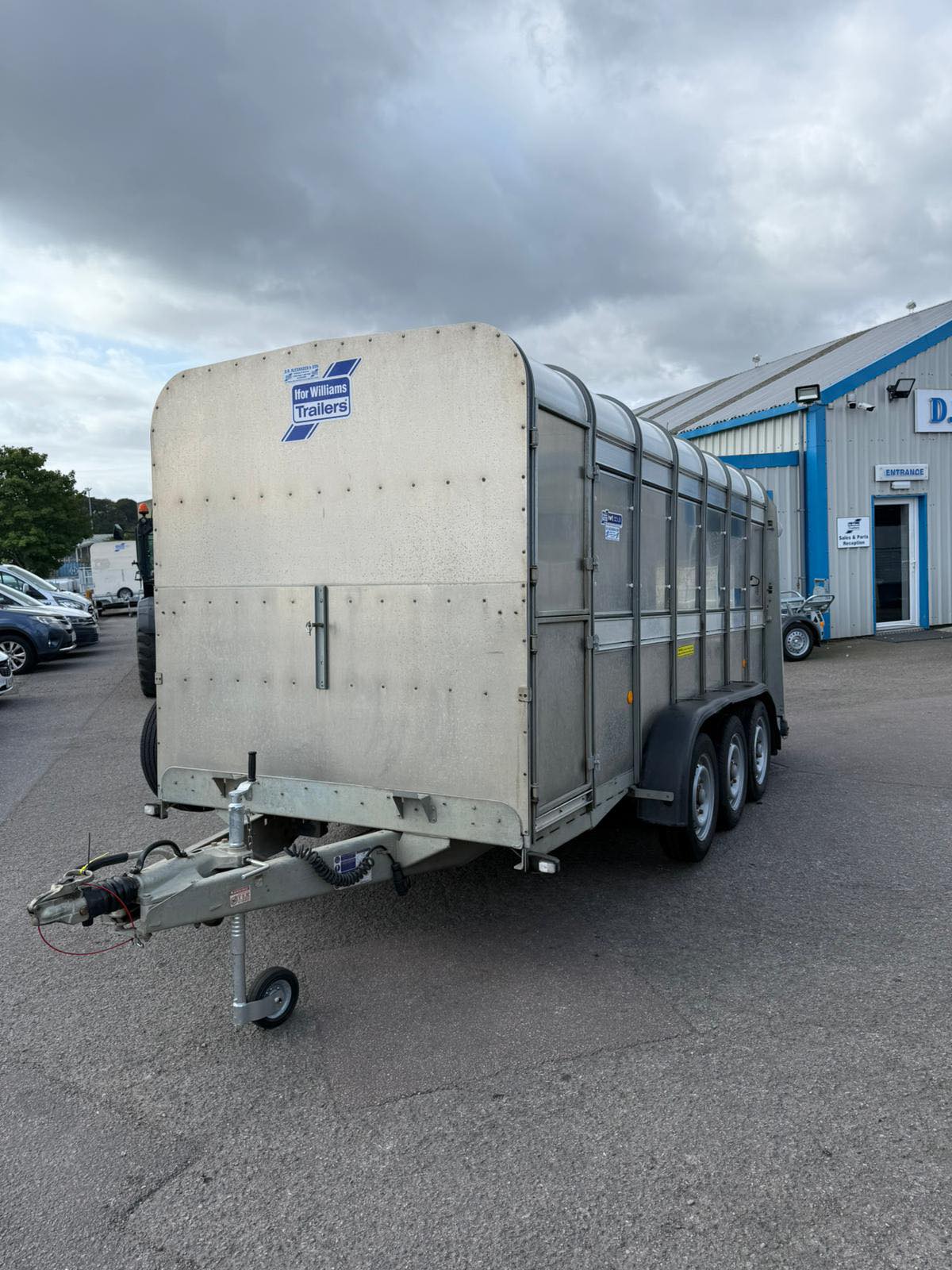 ♻️ TA510 14’ tri stockbox Build... - D.R Alexander & Son | Facebook