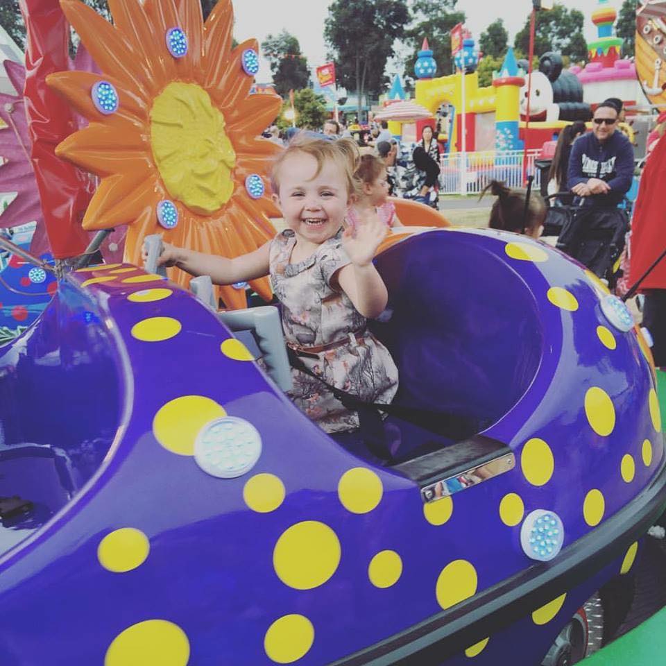 Chants - 🎡 Pure Carnival Joy! Nothing beats the smiles, the colours ...