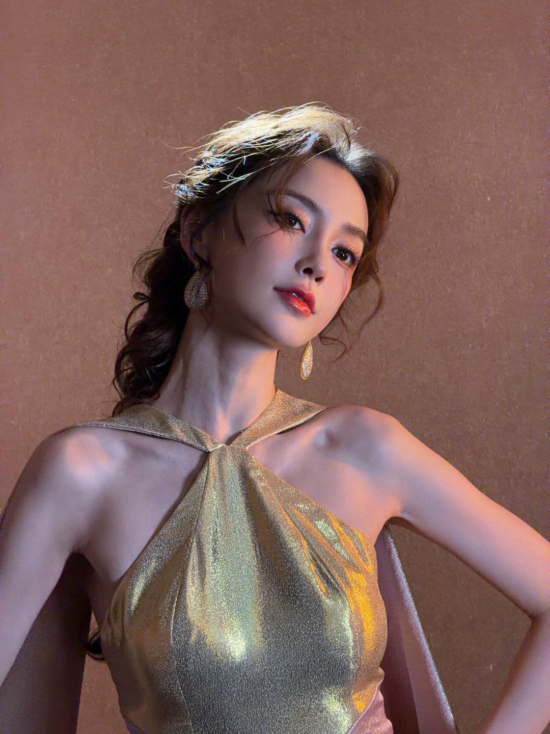 Như Dĩnh Tuỳ Hành / ABVN - Fs: https://wx4.sinaimg.cn/large ...