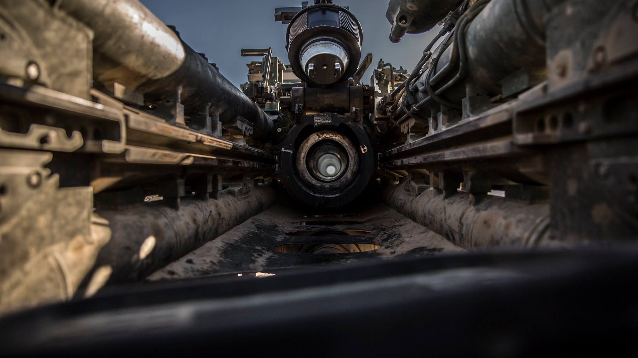 Nashville Marines - U.S. Marine Corps M777 Howitzer assigned to Fox ...