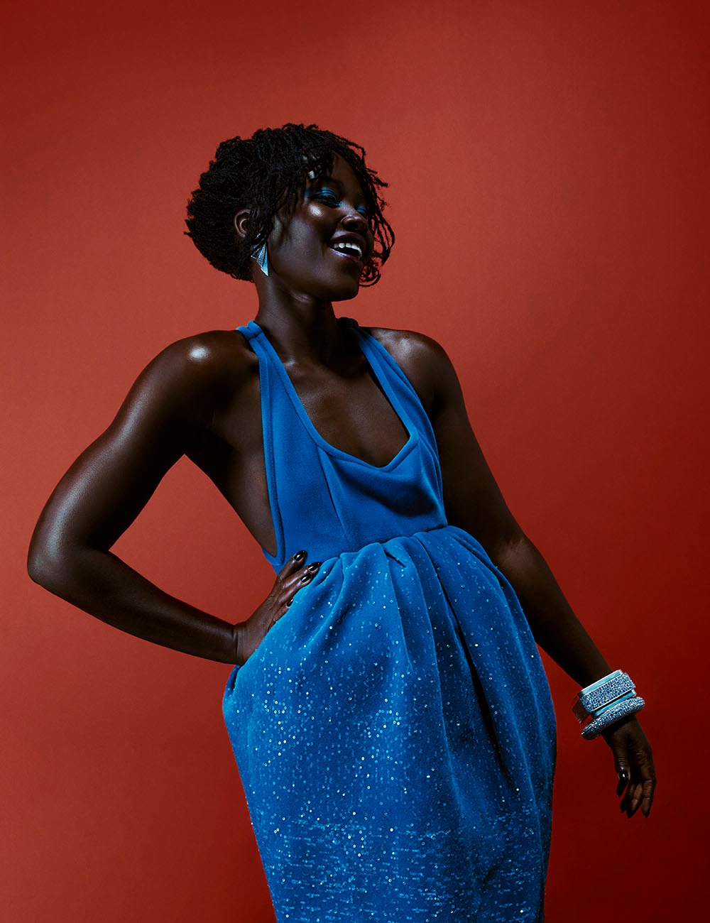 lupita nyong'o blue dress Nyong'o's 'A Quiet Place' style is anything but. See more of her risque fashion hits here: https://bit.ly/3L9IQNn Matching Mom and Me Joie_2024/11/26 Size:36 Regular